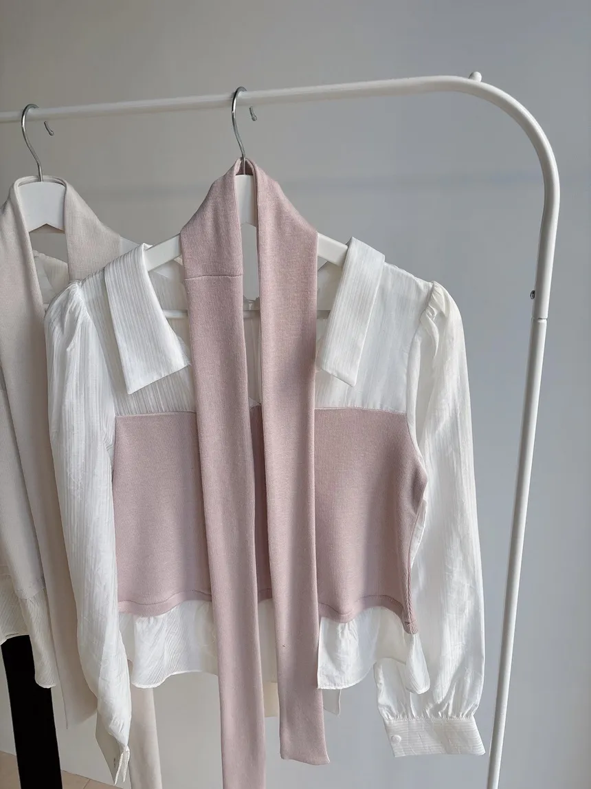 レイヤード風オープンカラー長袖ブラウスストラップ付 | mirangmirang | 詳細画像27