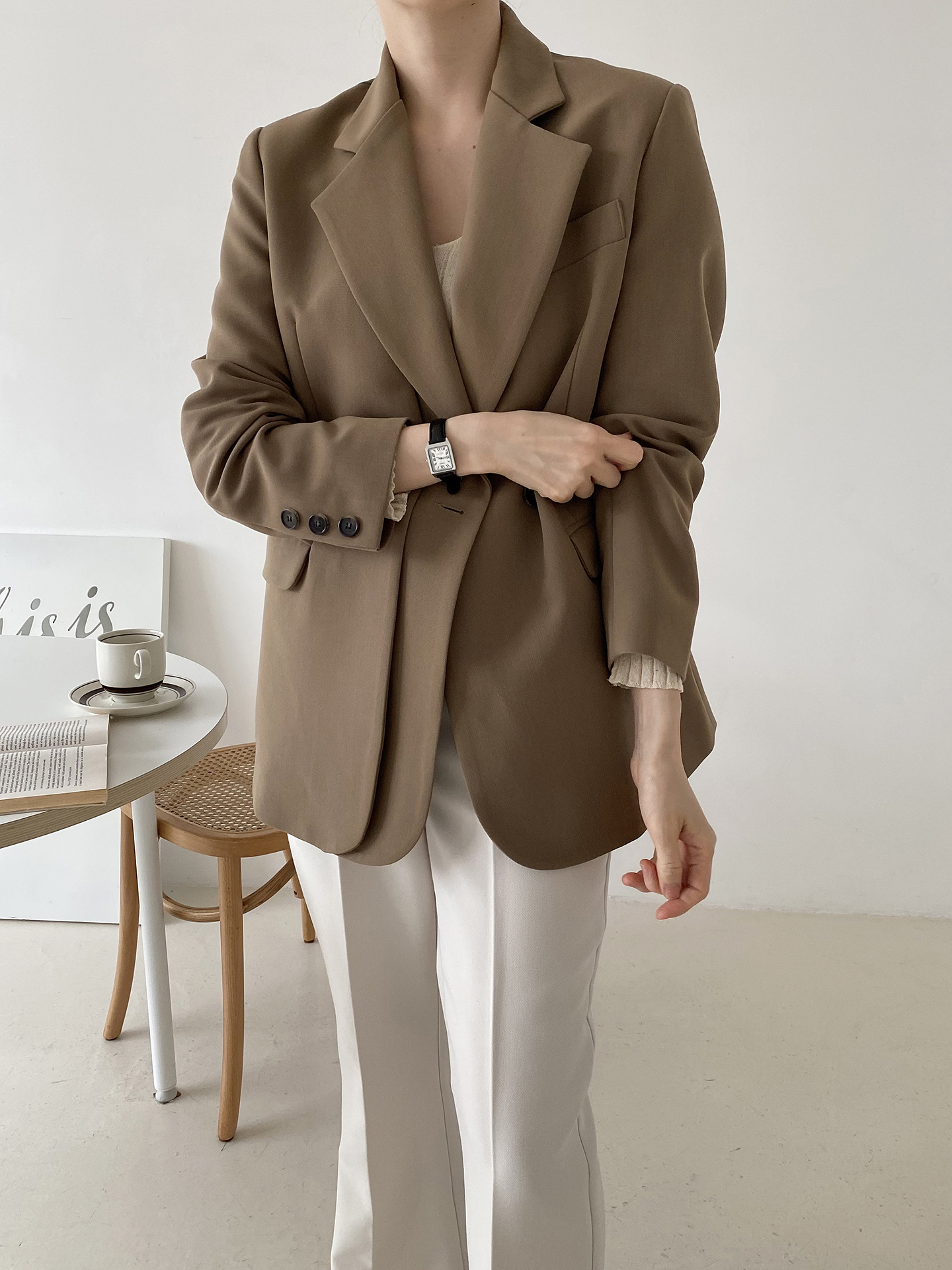 肩パッドオープンカラーラインオーバーサイズボクシー長袖フラップポケットワンボタンボタンスリーブボーイフィット無地ジャケット | 詳細画像16