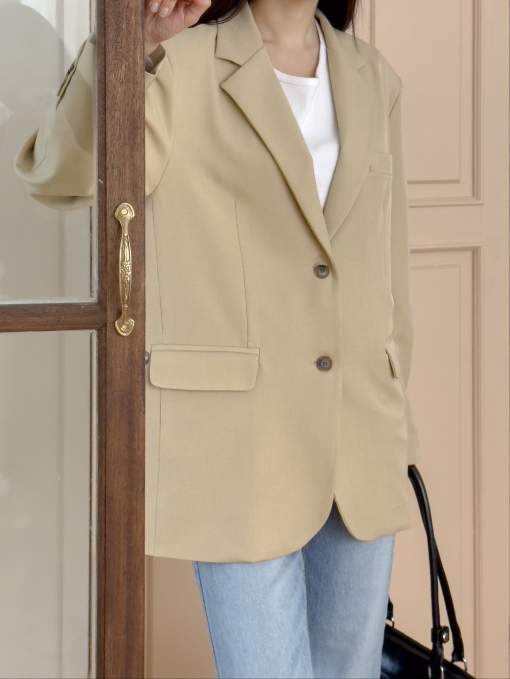 カラー肩パッドオーバーサイズボクシー長袖フラップポケットツーボタンボタンスリーブボーイフィット無地ジャケット | 詳細画像5