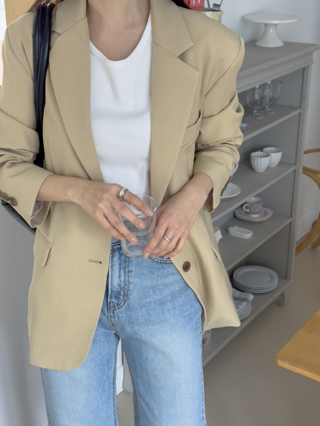 カラー肩パッドオーバーサイズボクシー長袖フラップポケットツーボタンボタンスリーブボーイフィット無地ジャケット | 詳細画像14