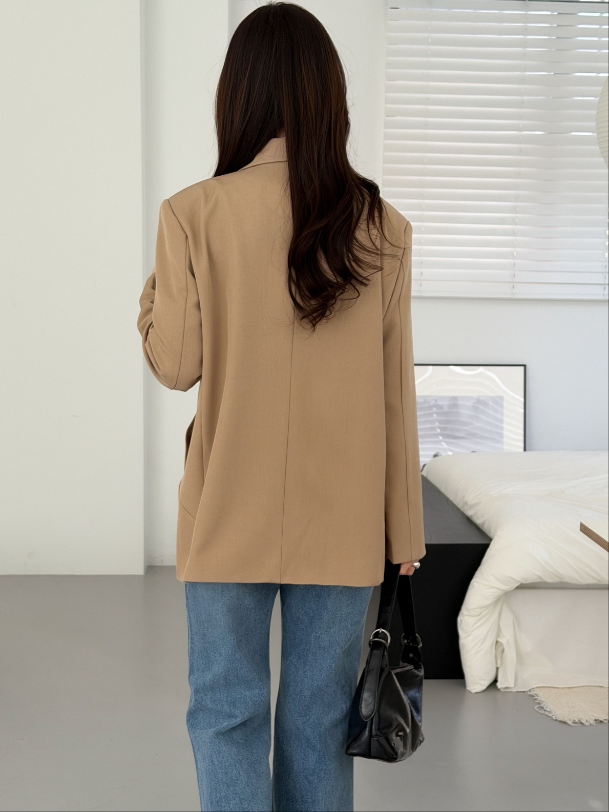 カラーポケット肩パッドラインオーバーサイズボクシー長袖ツーボタンボーイフィット無地ジャケット | 詳細画像2