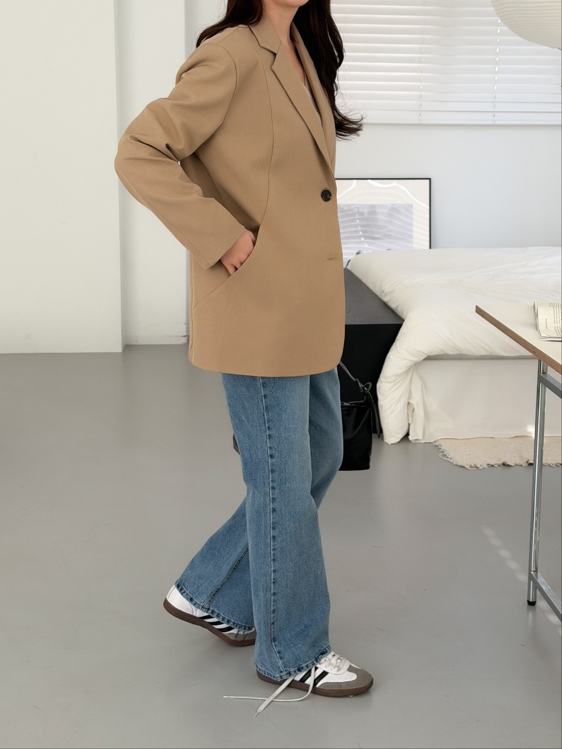 カラーポケット肩パッドラインオーバーサイズボクシー長袖ツーボタンボーイフィット無地ジャケット | 詳細画像3