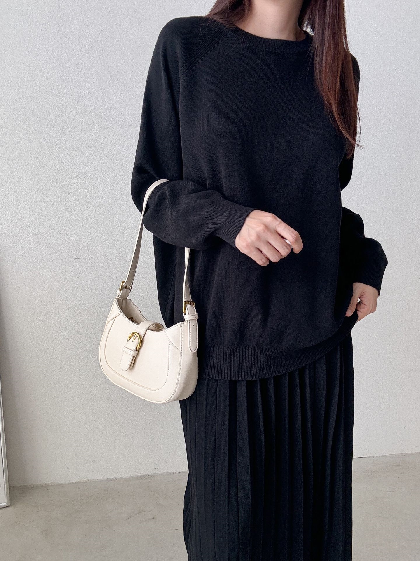 ラウンドネックプリーツウエストゴムラグランオーバーサイズロングルーズ長袖無地ツーピース(トップス、ボトムス)スカートニット | 詳細画像30