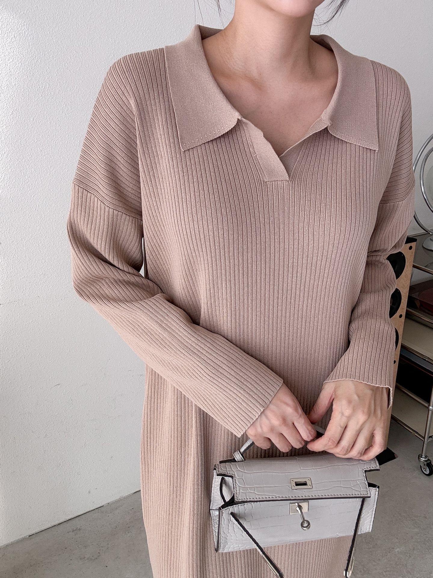 リブカラースリットルーズ長袖Hライン(ロング丈)ドロップショルダー無地ワンピース | 詳細画像11