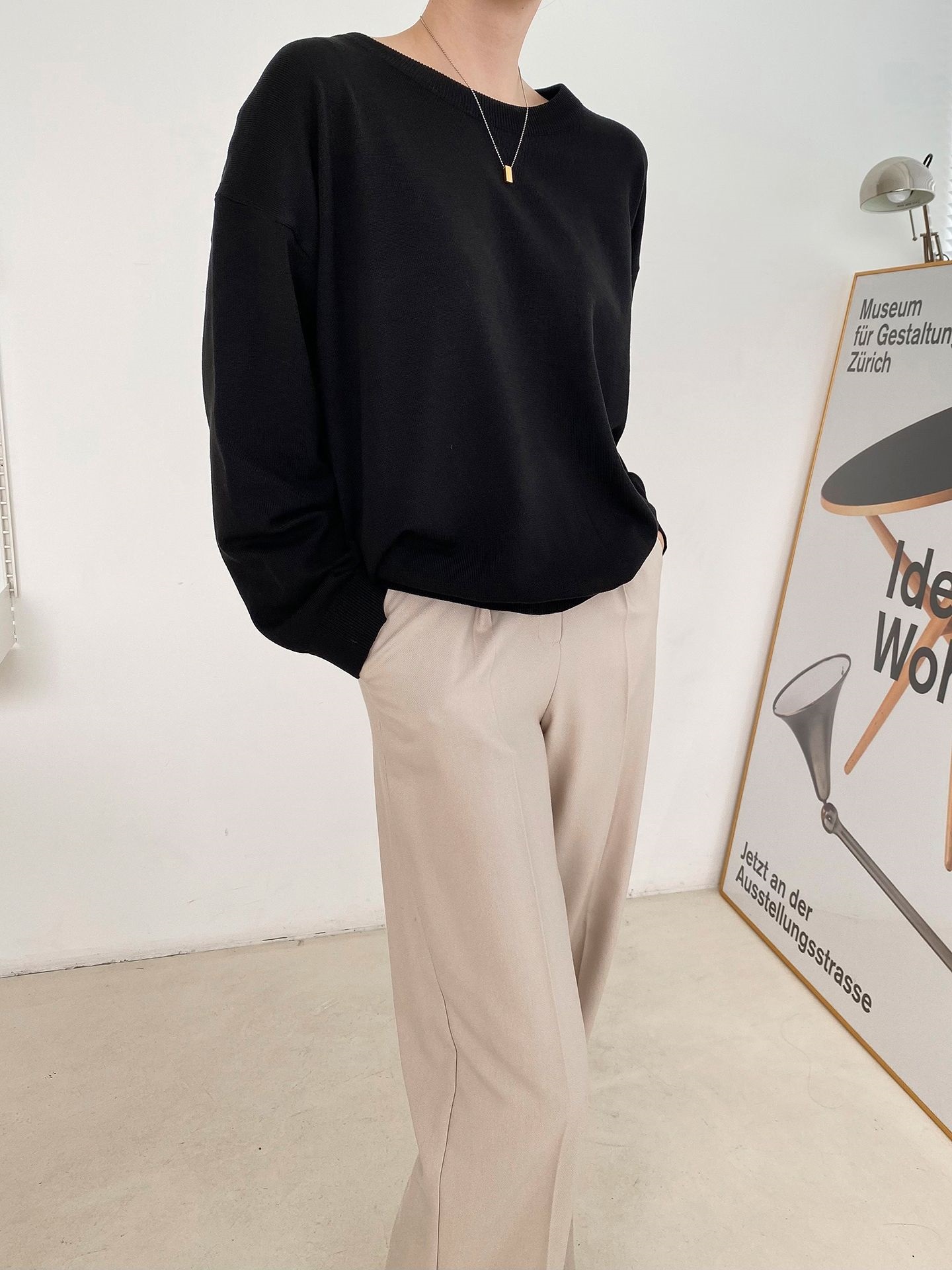 ラウンドネックルーズ長袖ドロップショルダー無地ニット | 詳細画像39