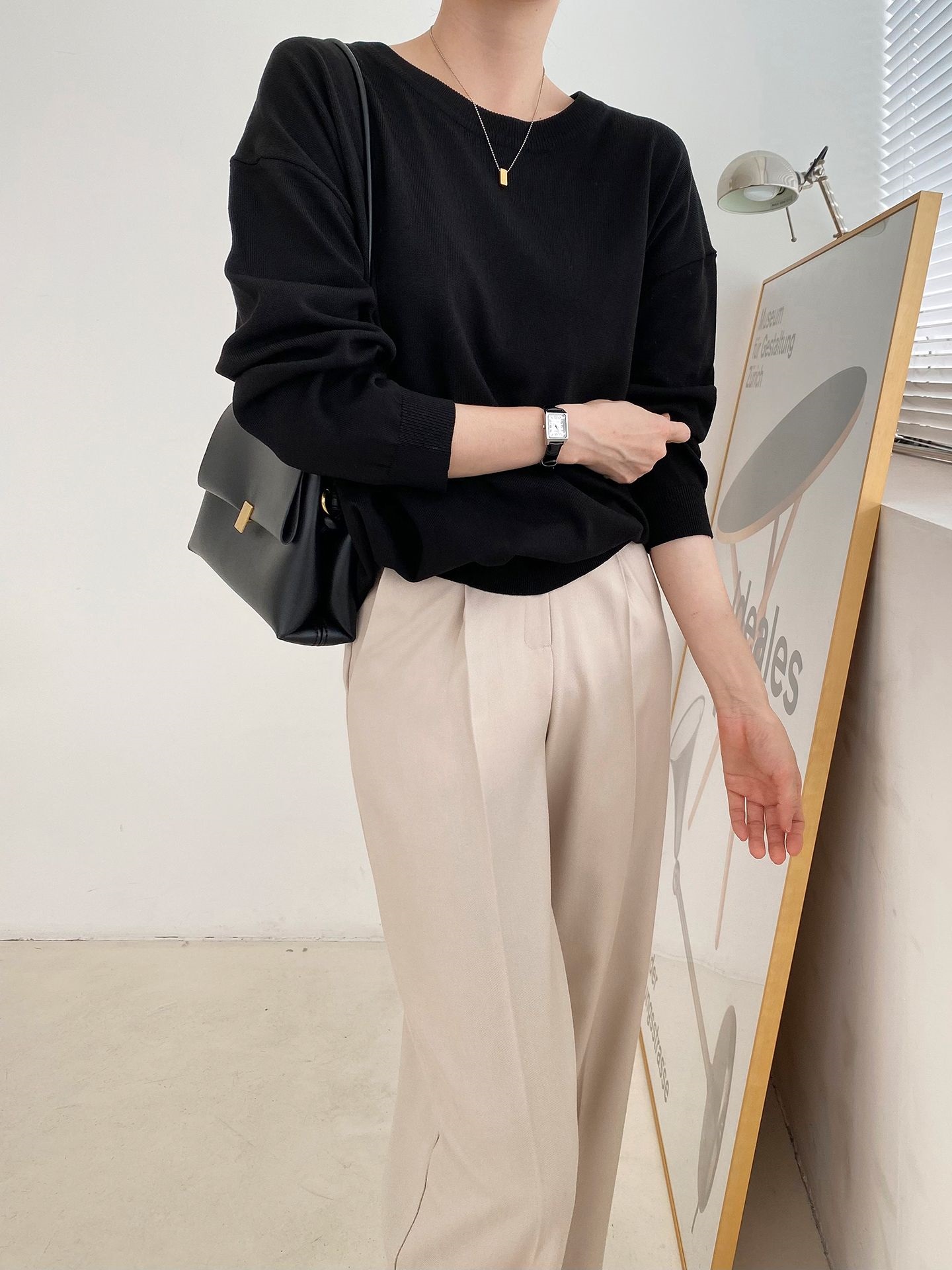 ラウンドネックルーズ長袖ドロップショルダー無地ニット | 詳細画像44