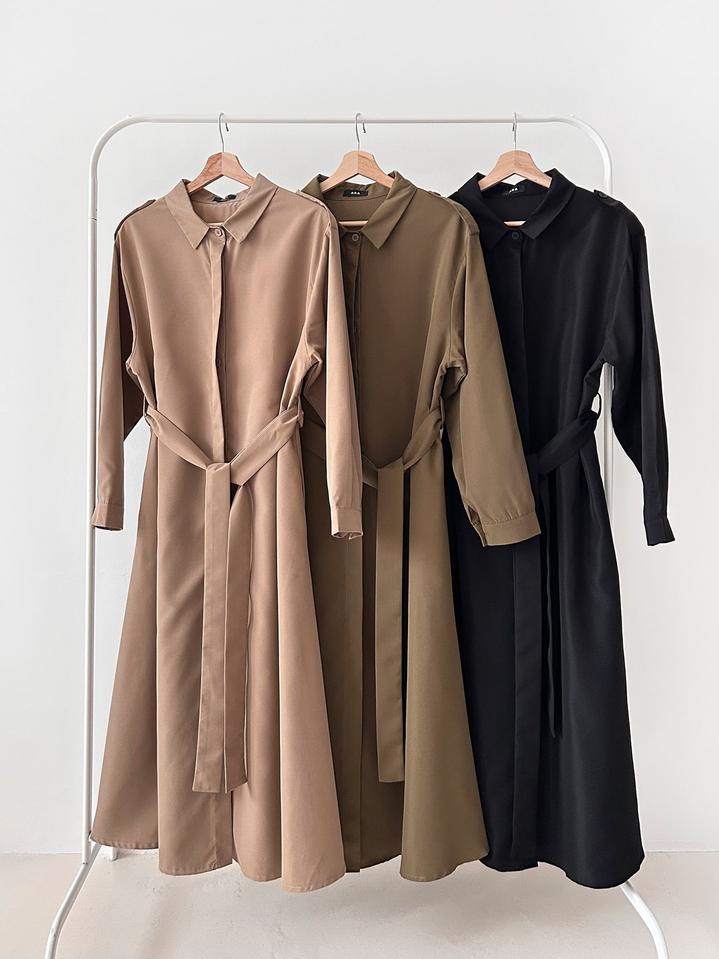 カラーピンタックロングルーズ長袖ワンボタンボタンスリーブループ無地シャツワンピースストラップ付 | 詳細画像36