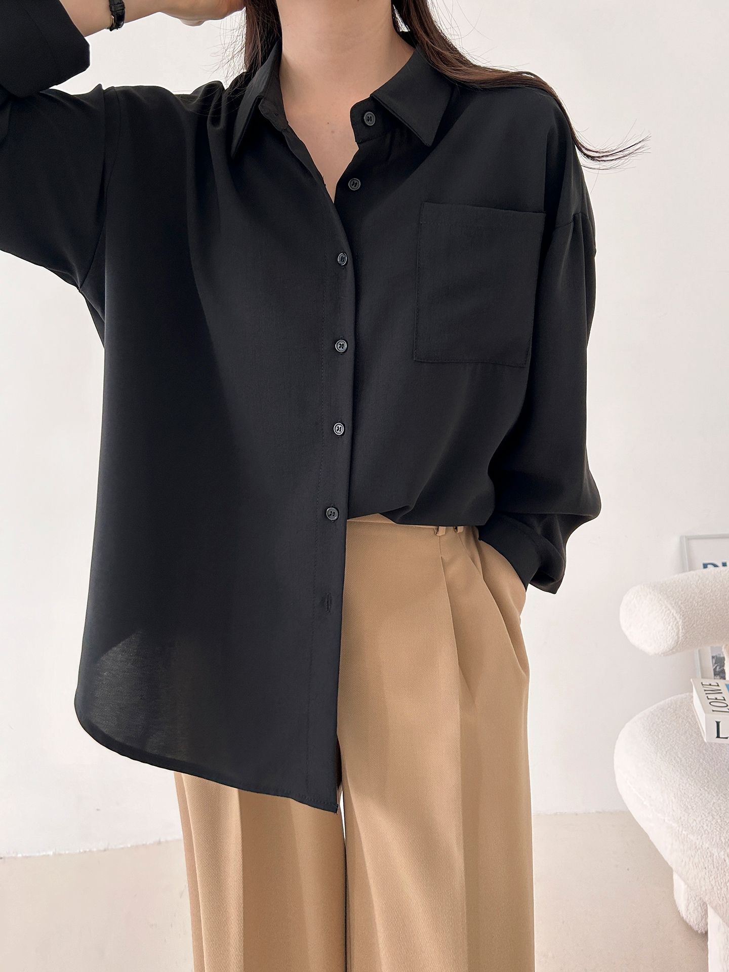 ボタンカラーオーバーサイズボクシールーズ長袖ワンポケットボタンスリーブドロップショルダー無地シャツ | 詳細画像27
