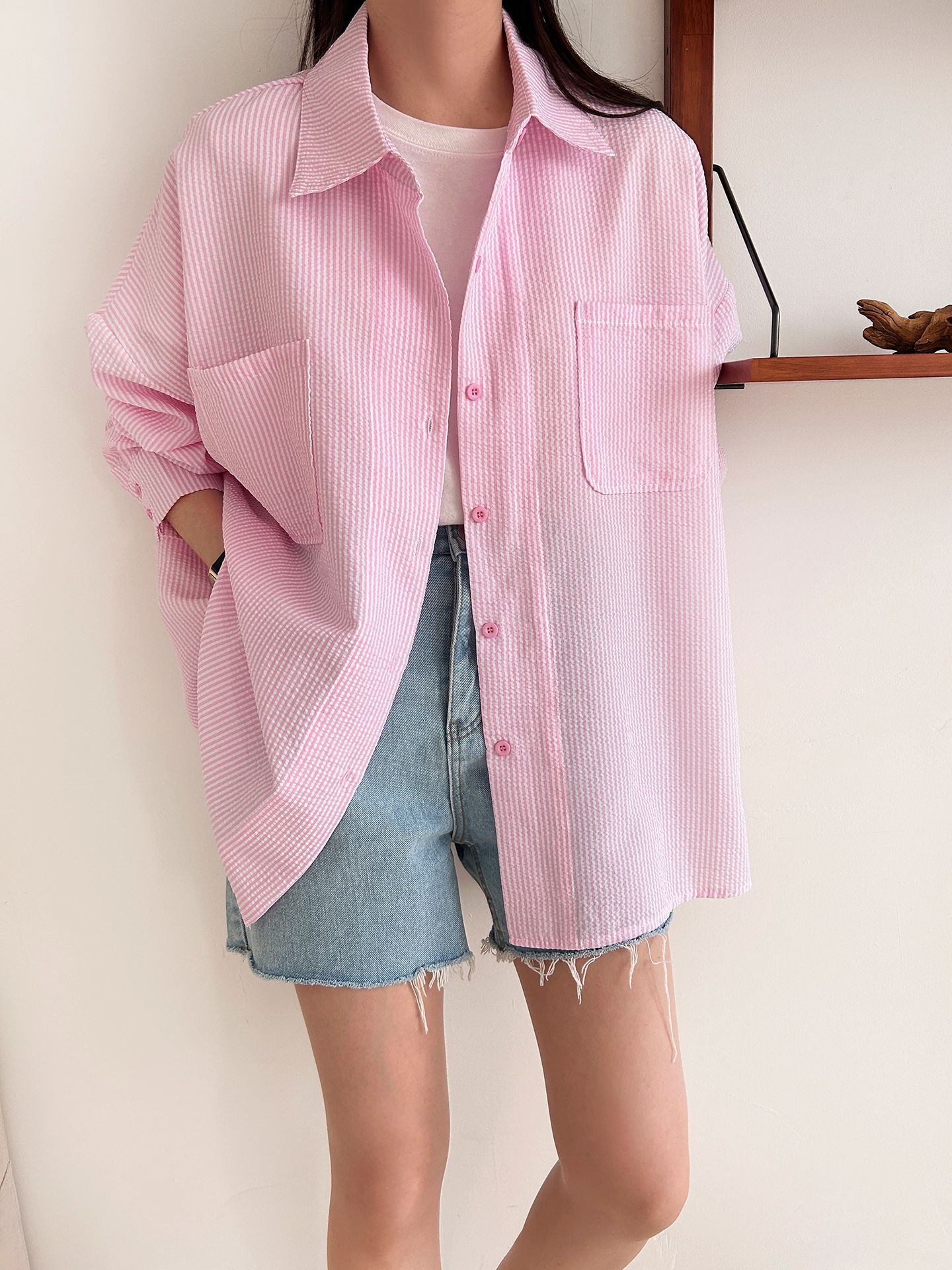 カラーオーバーサイズボクシー長袖ツーポケットボタンスリーブドロップショルダーストライプシャツ | 詳細画像24