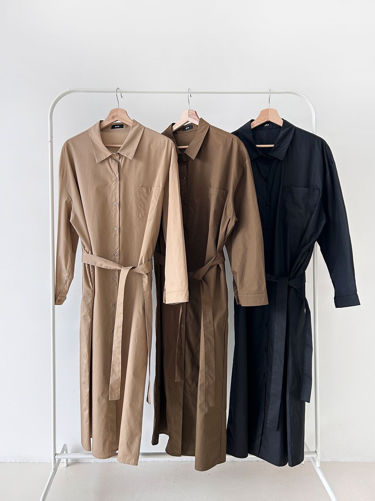 コットンオーバーサイズロング長袖ワンポケットボタンスリーブドロップショルダー無地シャツワンピースストラップ付 | 詳細画像42