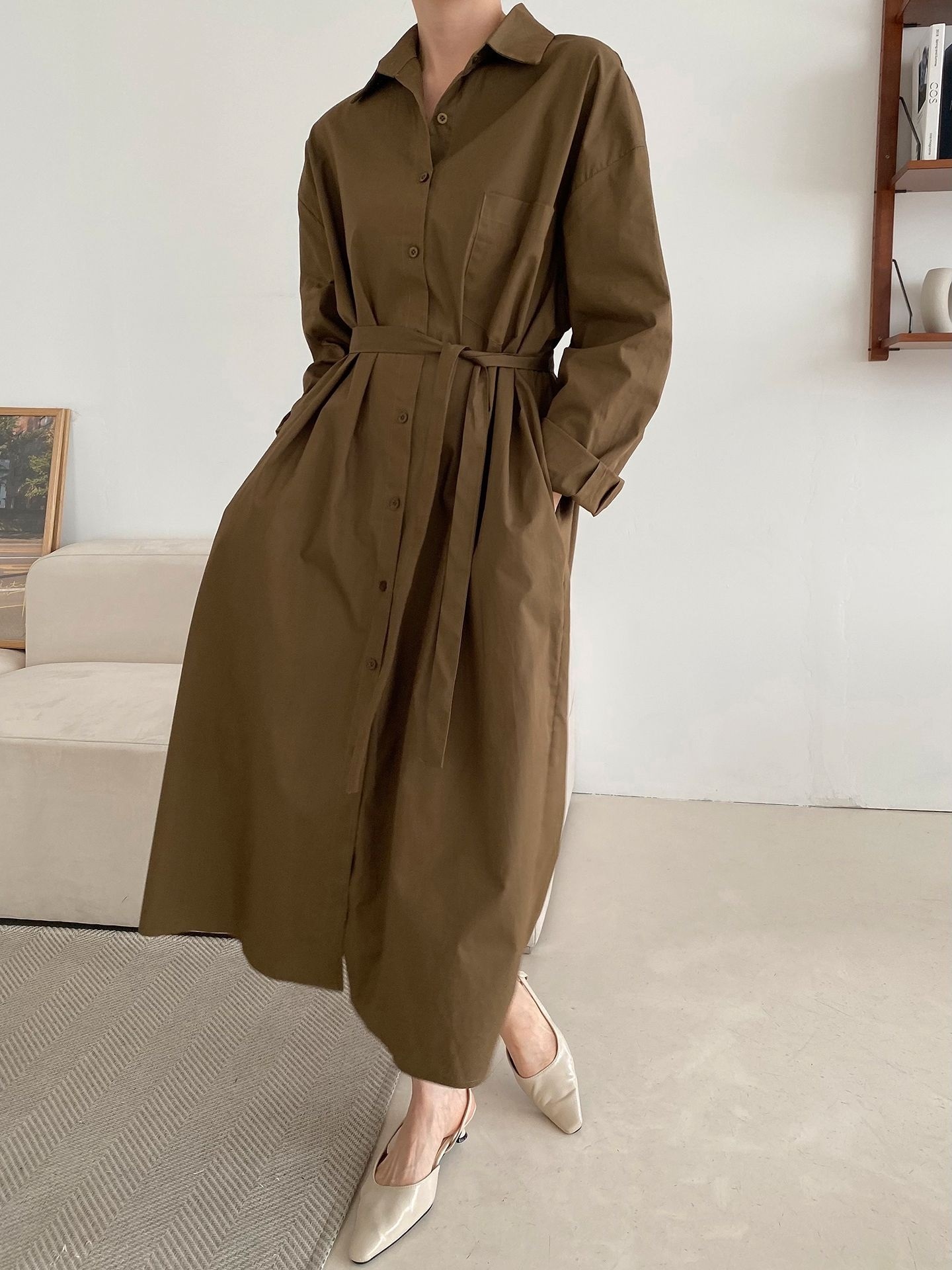 コットンオーバーサイズロング長袖ワンポケットボタンスリーブドロップショルダー無地シャツワンピースストラップ付 | 詳細画像40
