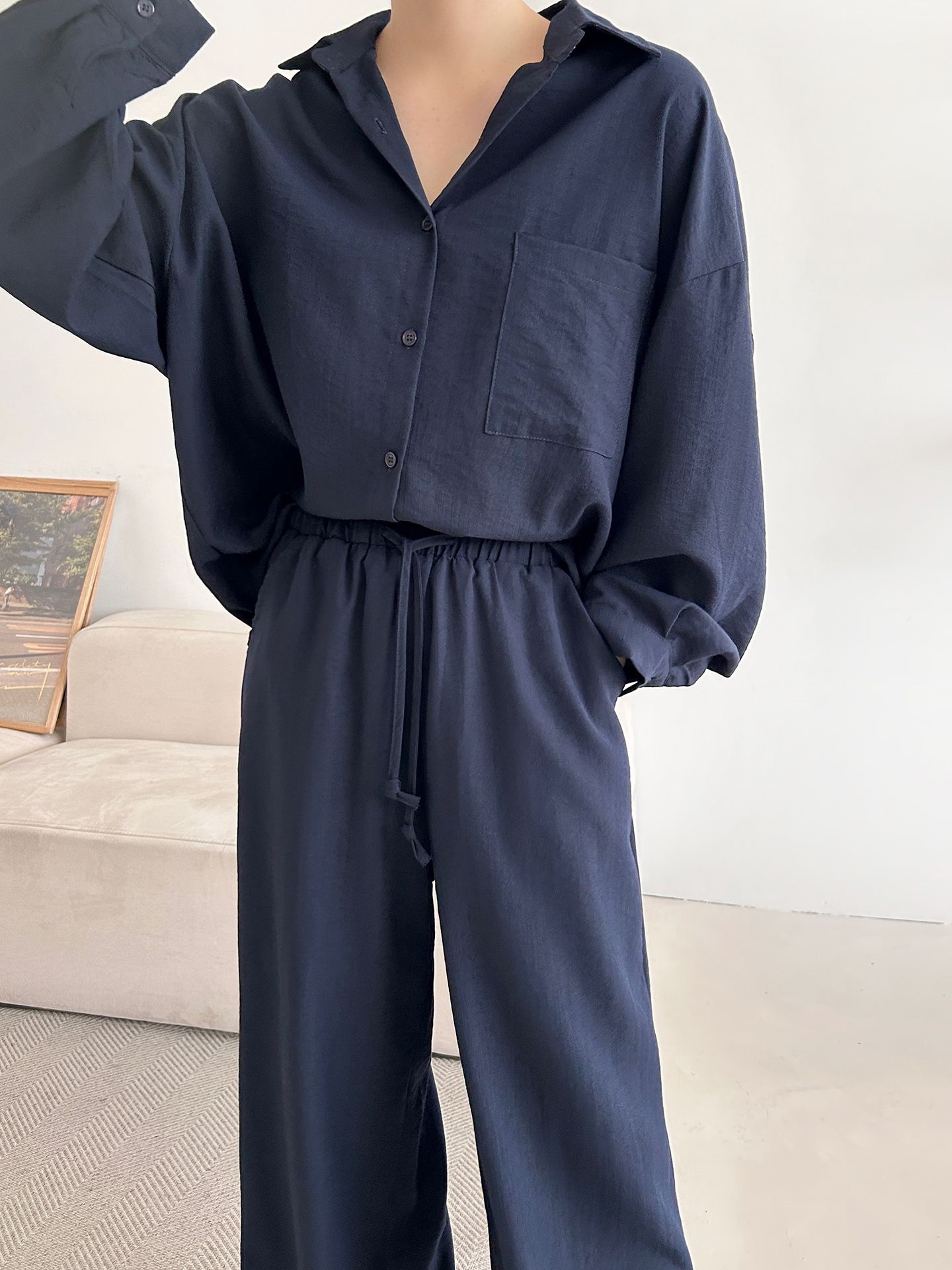 カラードローストリングウエストゴムオーバーサイズロングルーズワンポケットストレートワイドボタンスリーブドロップショルダー無地パンツ | 詳細画像6