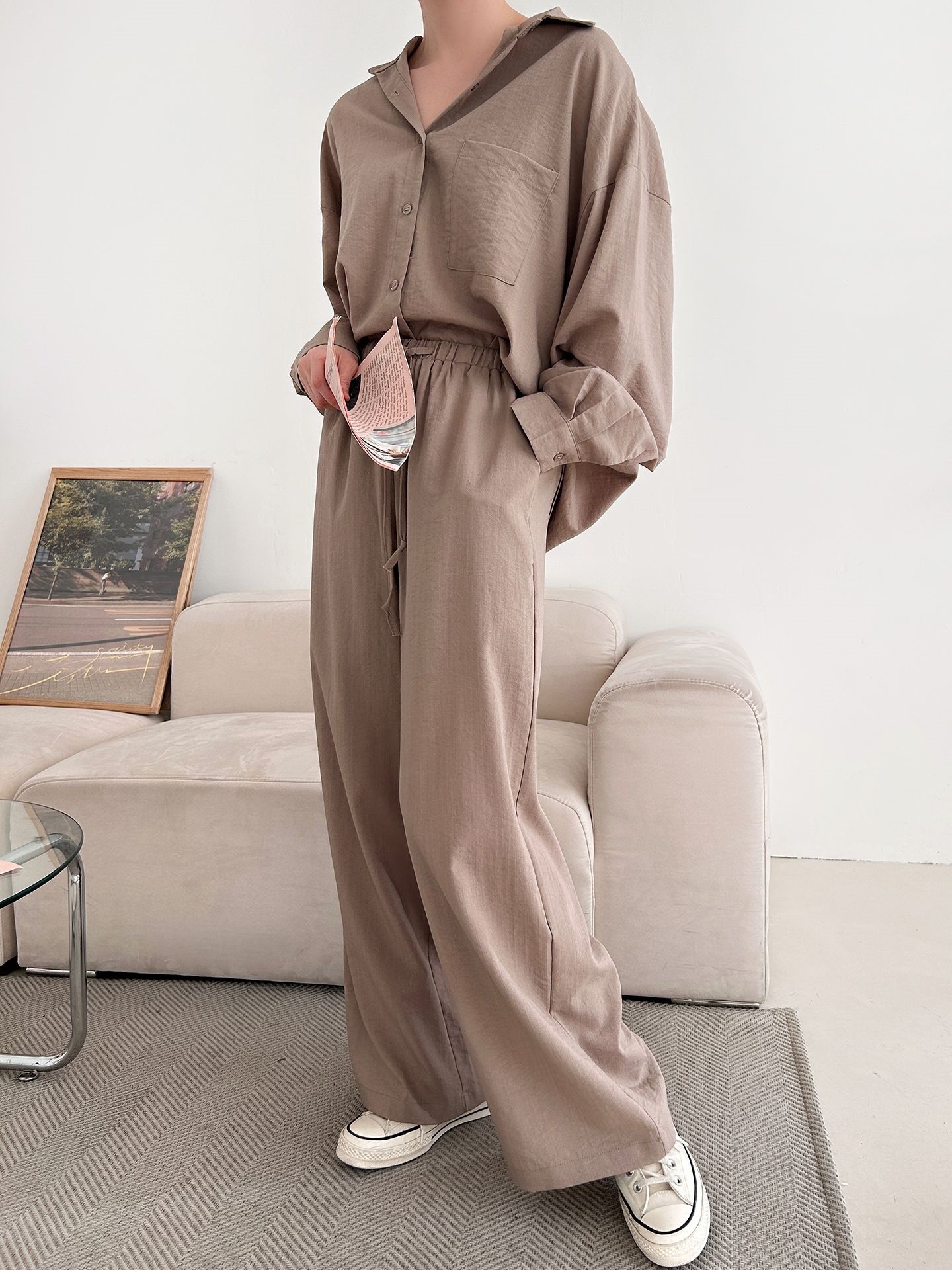 カラードローストリングウエストゴムオーバーサイズロングルーズワンポケットストレートワイドボタンスリーブドロップショルダー無地パンツ | 詳細画像20