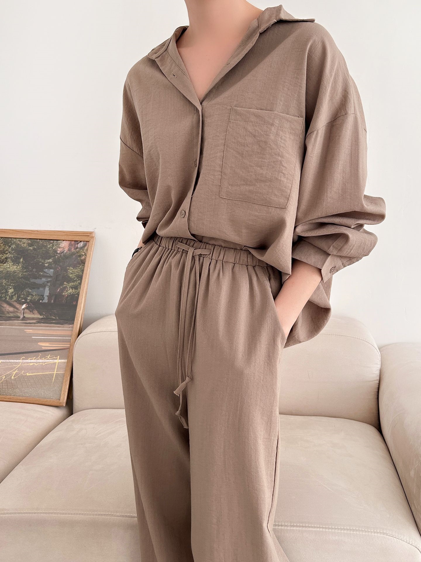 カラードローストリングウエストゴムオーバーサイズロングルーズワンポケットストレートワイドボタンスリーブドロップショルダー無地パンツ | 詳細画像22