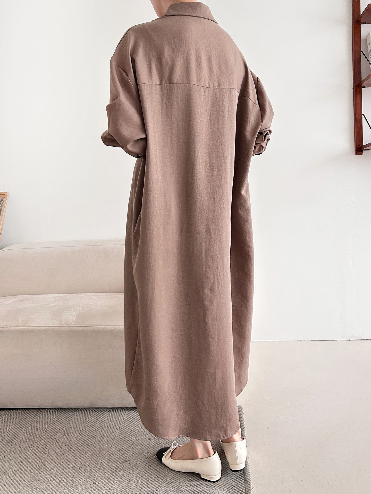 ボタンカラーオーバーサイズルーズ長袖ワンポケットドロップショルダー無地シャツワンピース | 詳細画像8