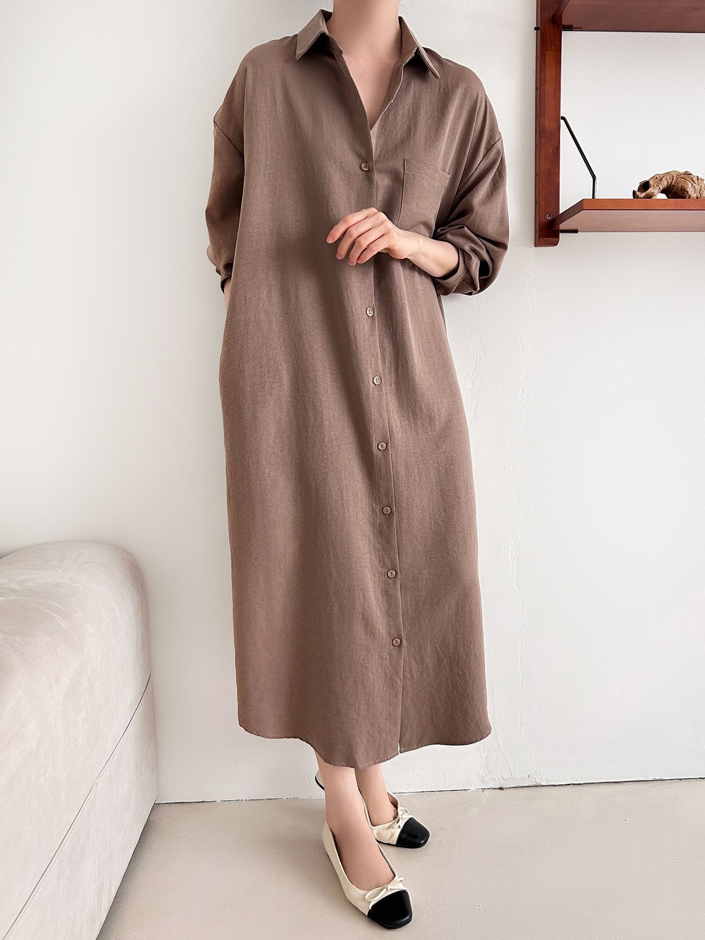 ボタンカラーオーバーサイズルーズ長袖ワンポケットドロップショルダー無地シャツワンピース | 詳細画像10