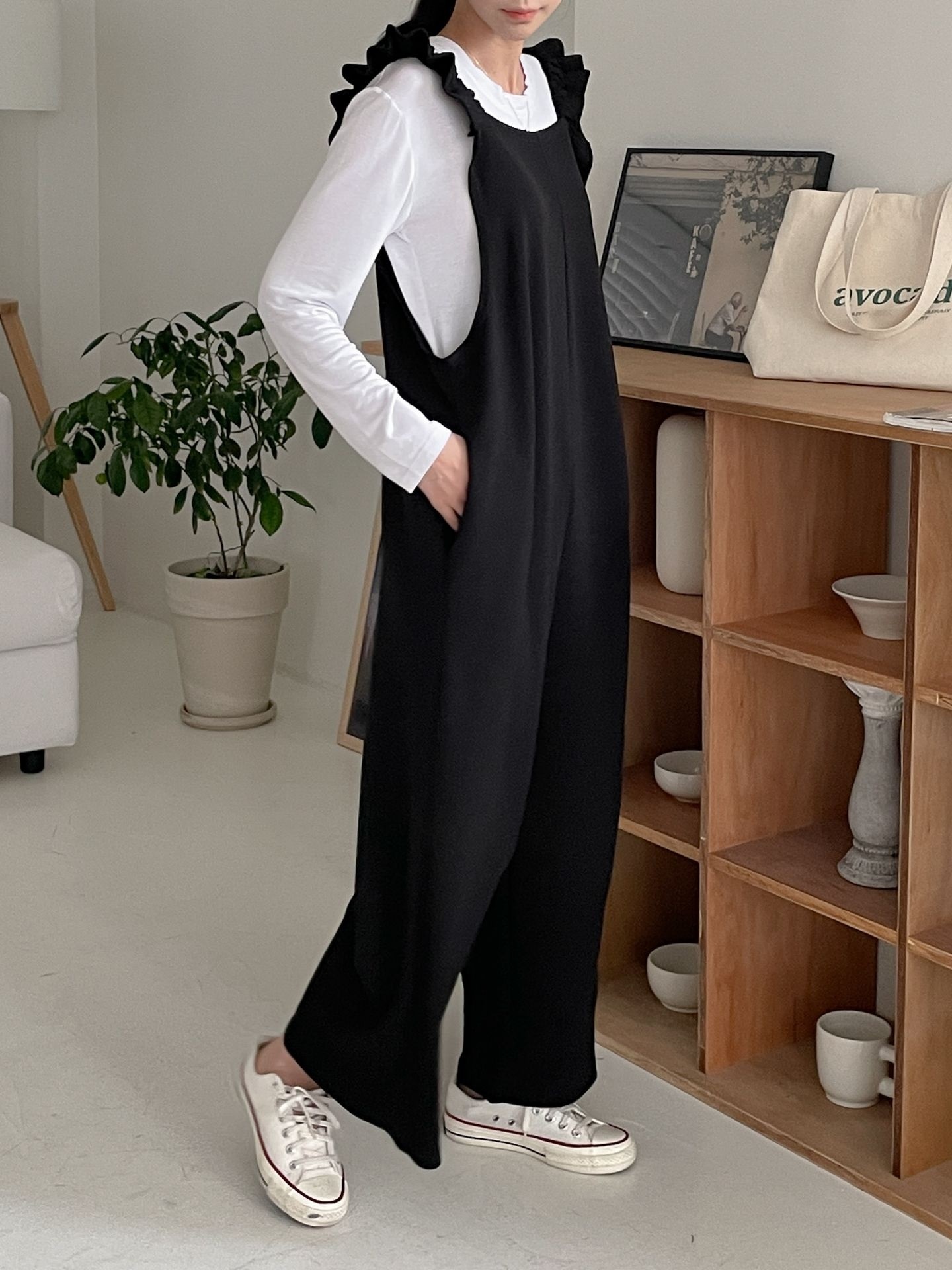 スクエアネックシャーリングフリルラインワイド無地オールインワン | 詳細画像4