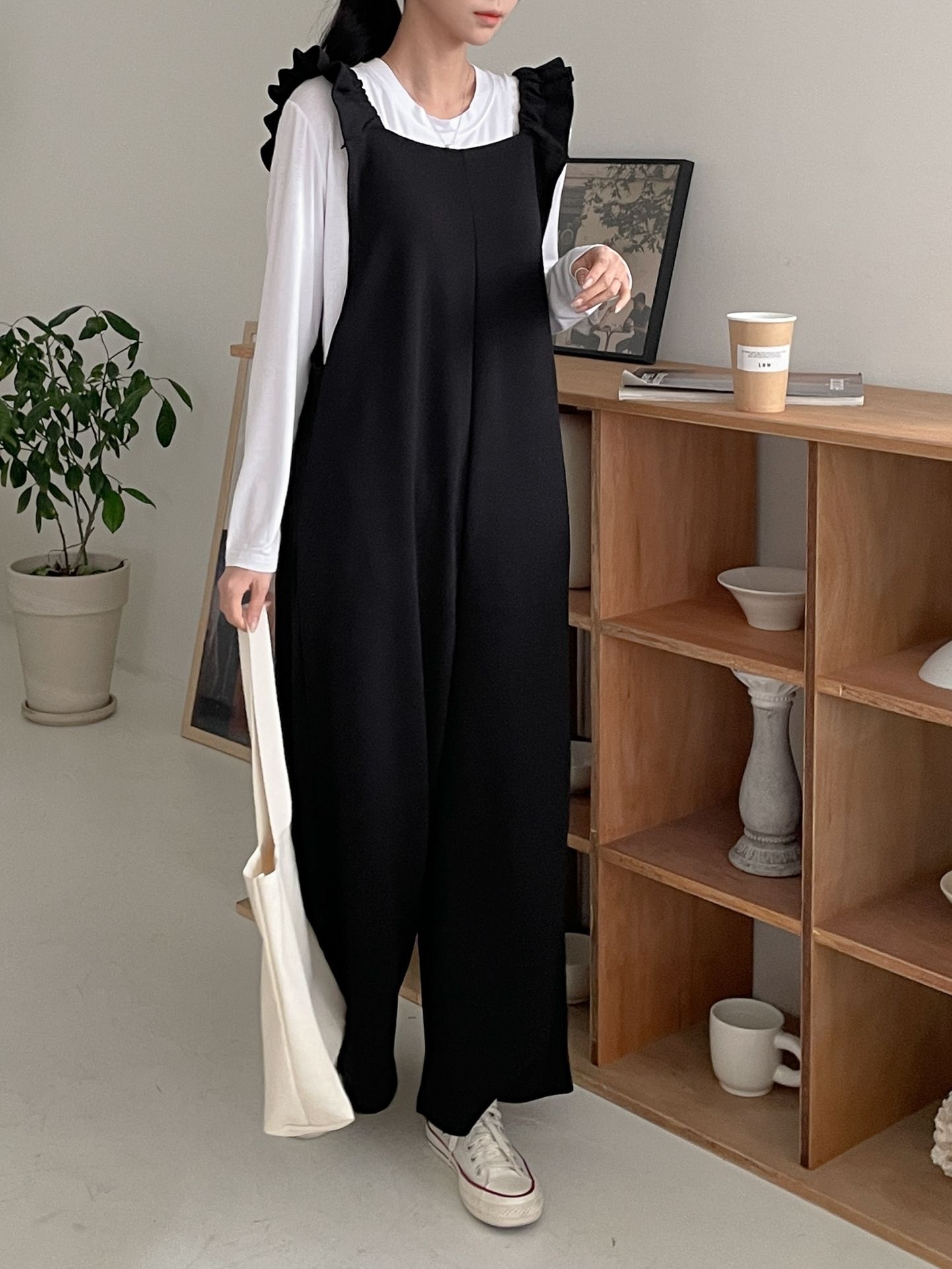 スクエアネックシャーリングフリルラインワイド無地オールインワン | 詳細画像12