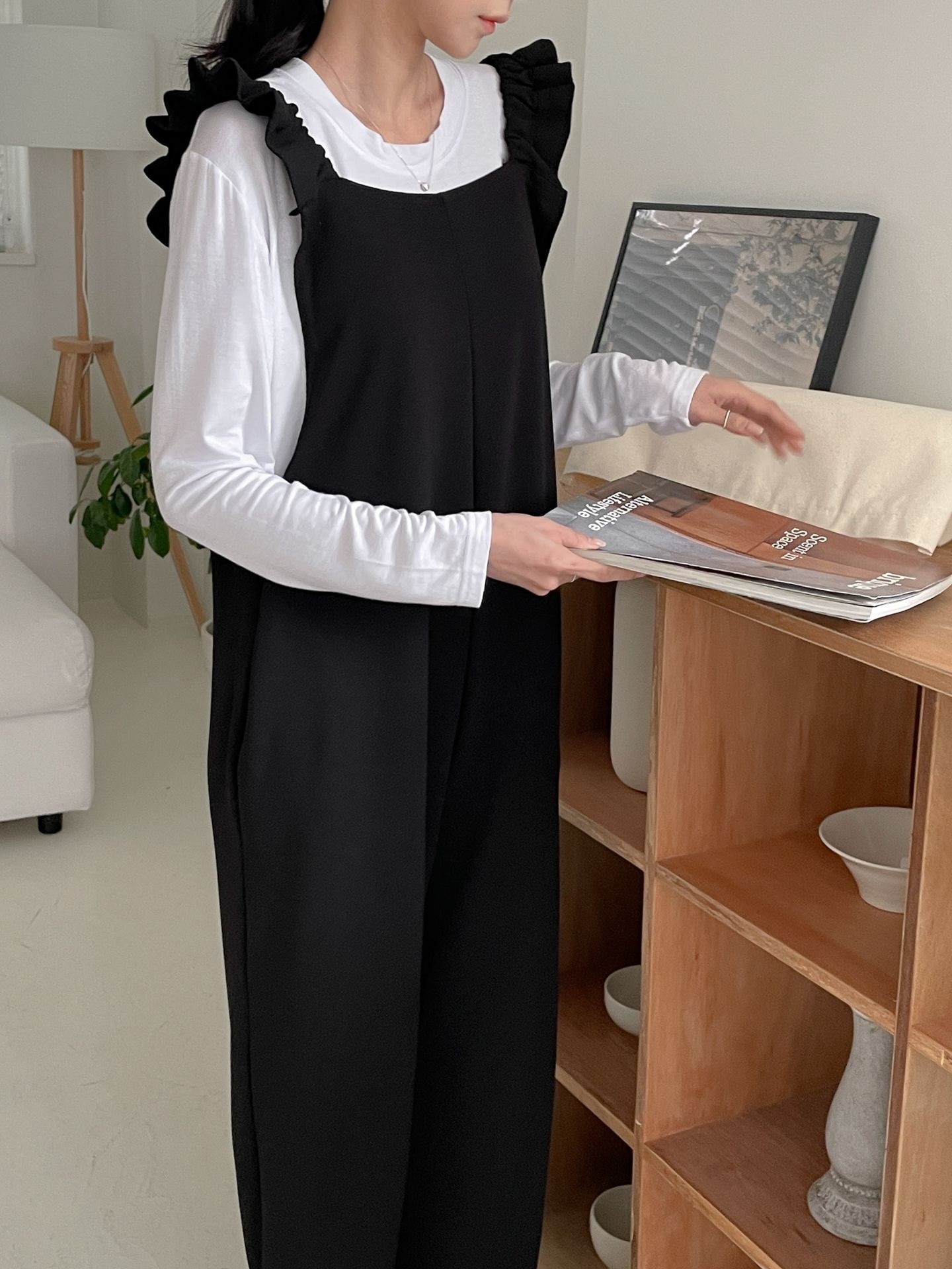 スクエアネックシャーリングフリルラインワイド無地オールインワン | 詳細画像15