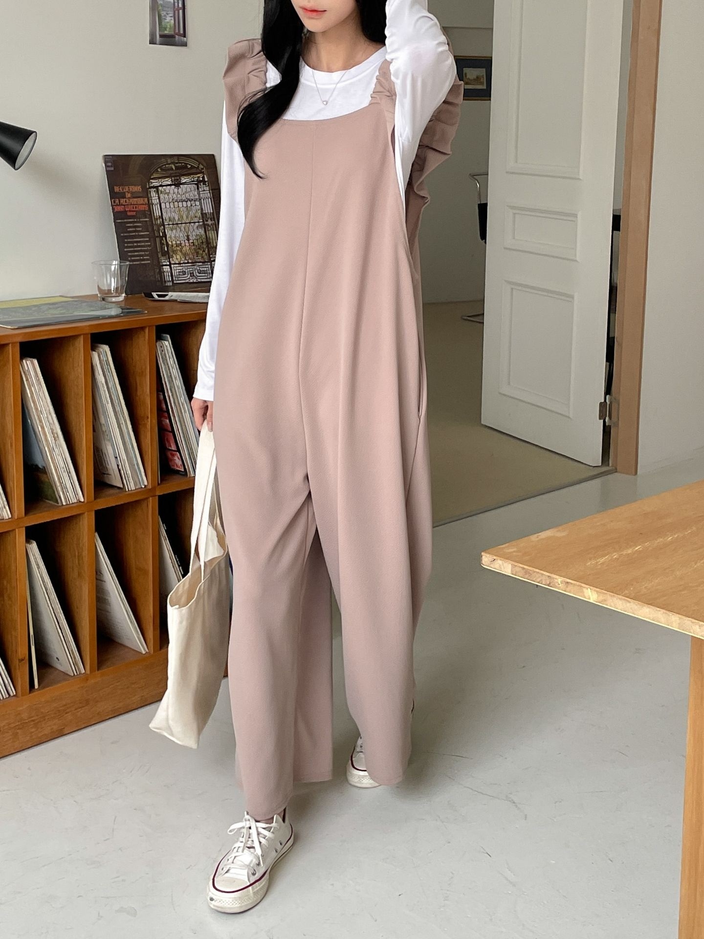 スクエアネックシャーリングフリルラインワイド無地オールインワン | 詳細画像20