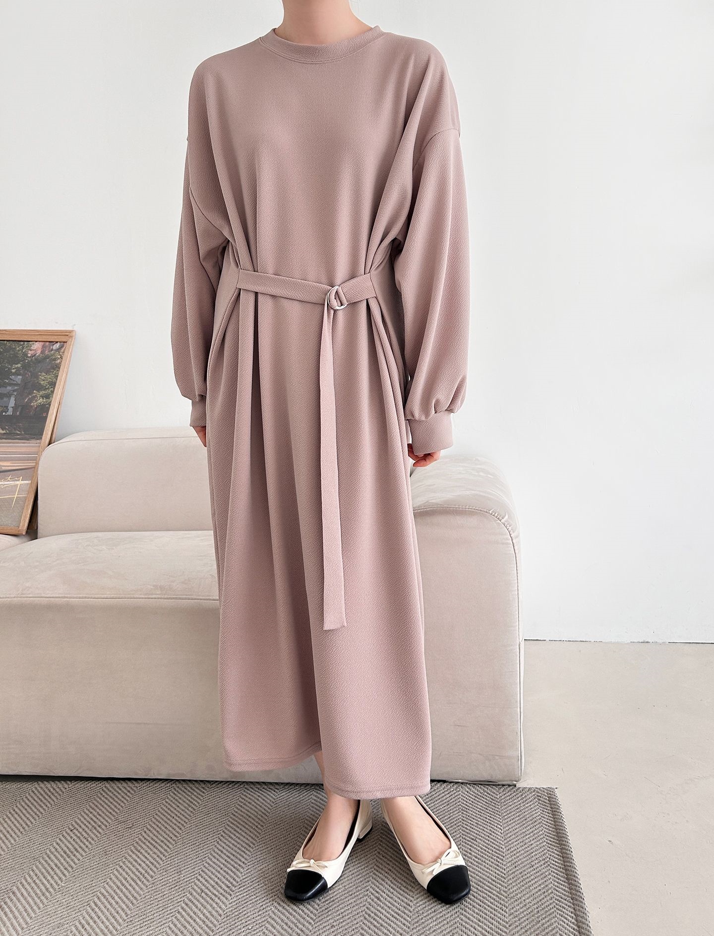 ベルトラウンドネックオーバーサイズロングルーズ長袖無地ワンピース | 詳細画像5