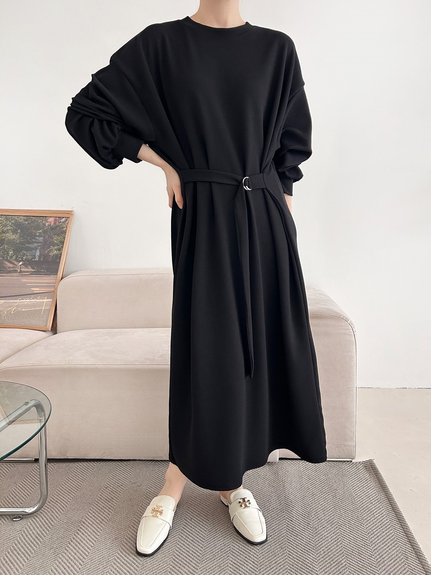 ベルトラウンドネックオーバーサイズロングルーズ長袖無地ワンピース | 詳細画像25
