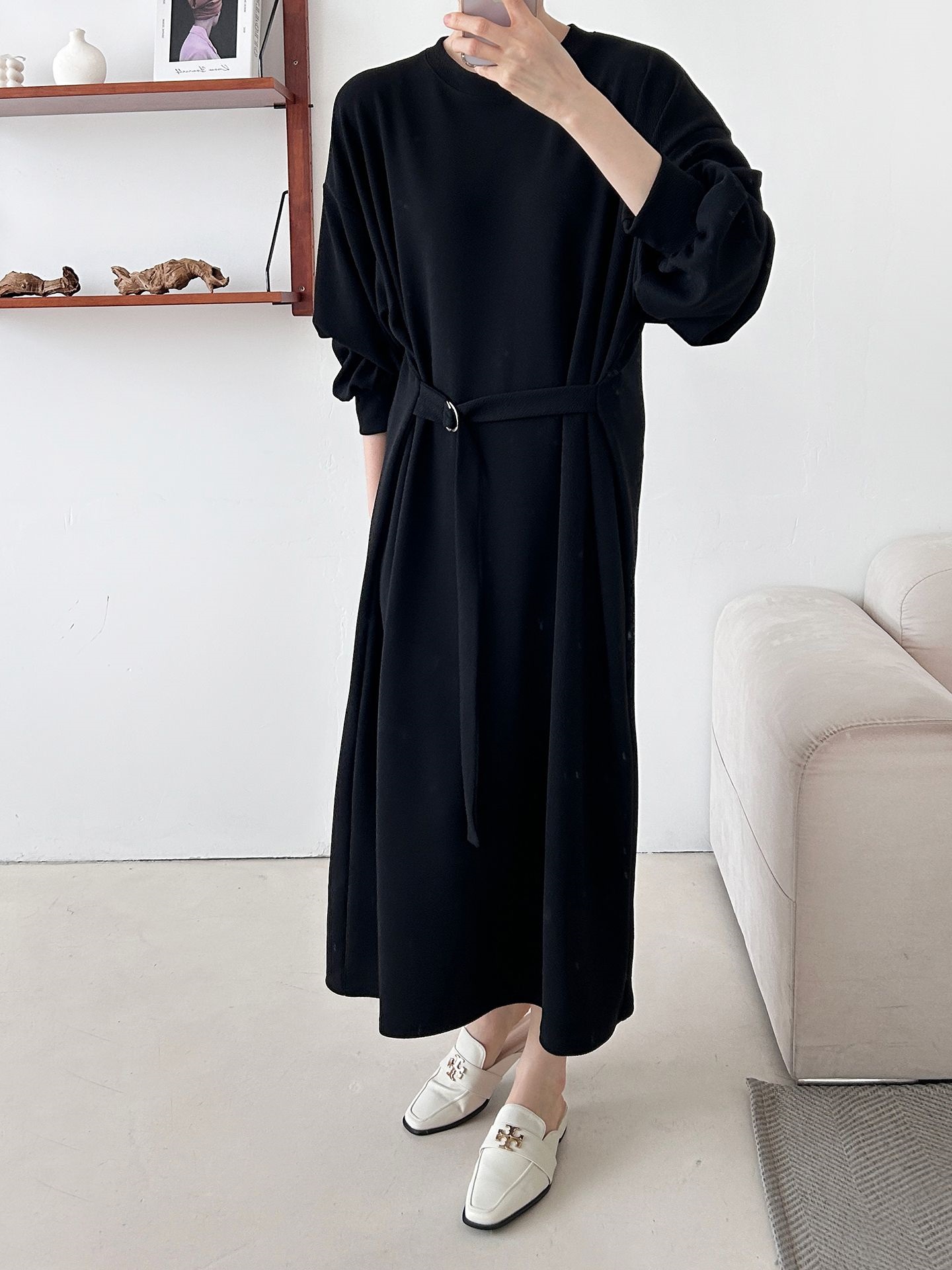 ベルトラウンドネックオーバーサイズロングルーズ長袖無地ワンピース | 詳細画像26