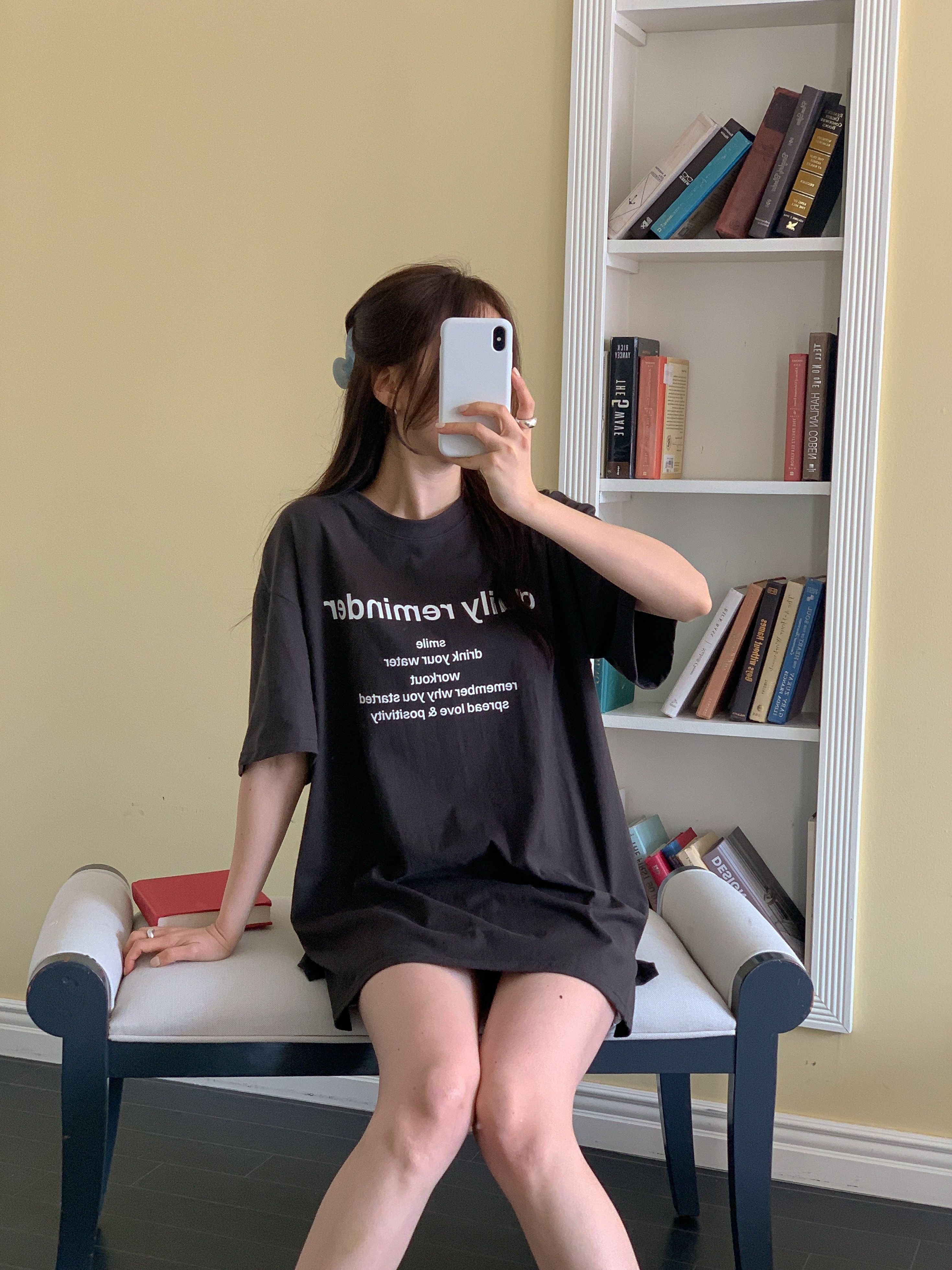 コットンラウンドネックオーバーサイズボクシーロング半袖ドロップショルダーレタリングTシャツ | 詳細画像5