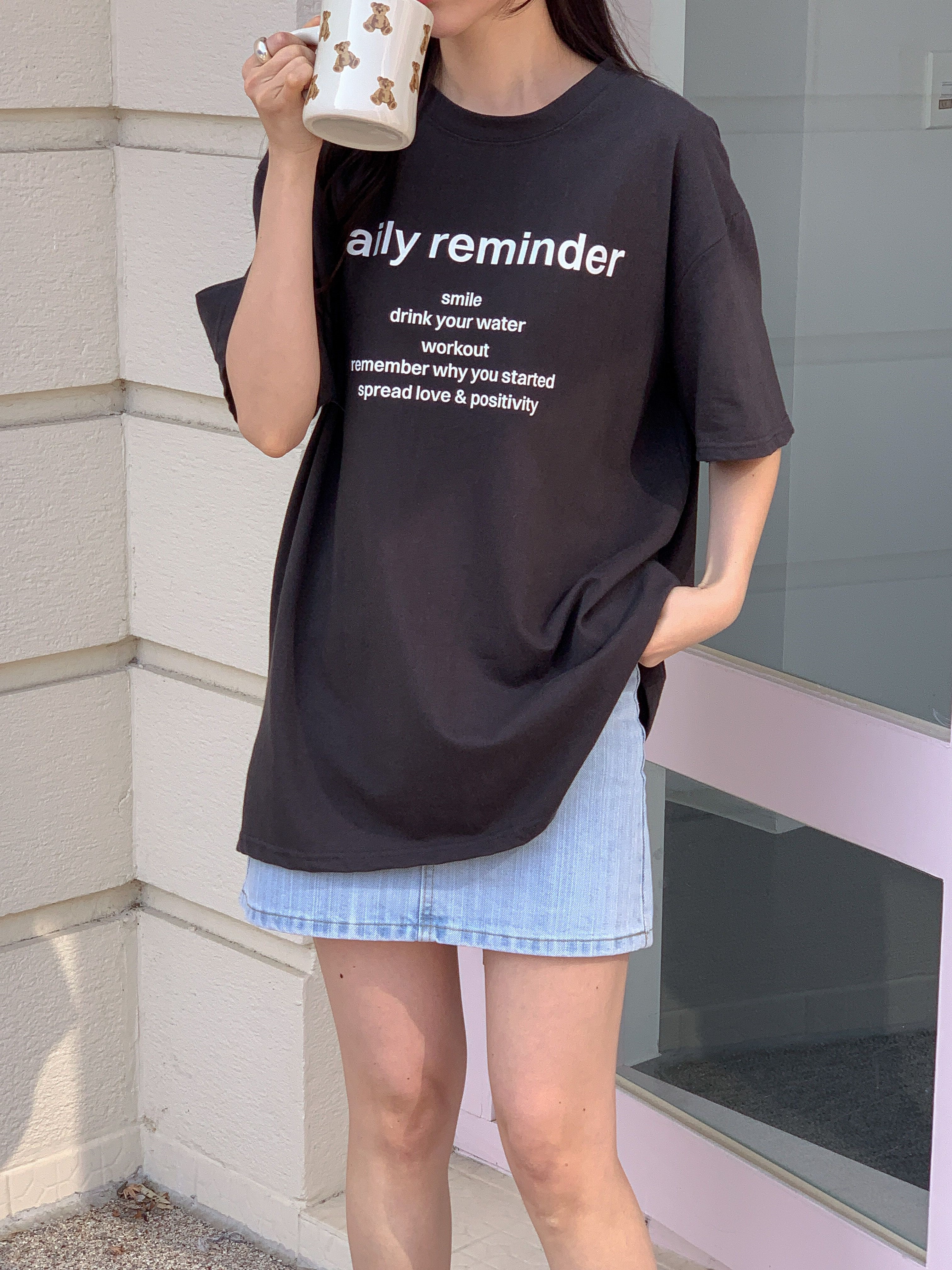 コットンラウンドネックオーバーサイズボクシーロング半袖ドロップショルダーレタリングTシャツ | 詳細画像9