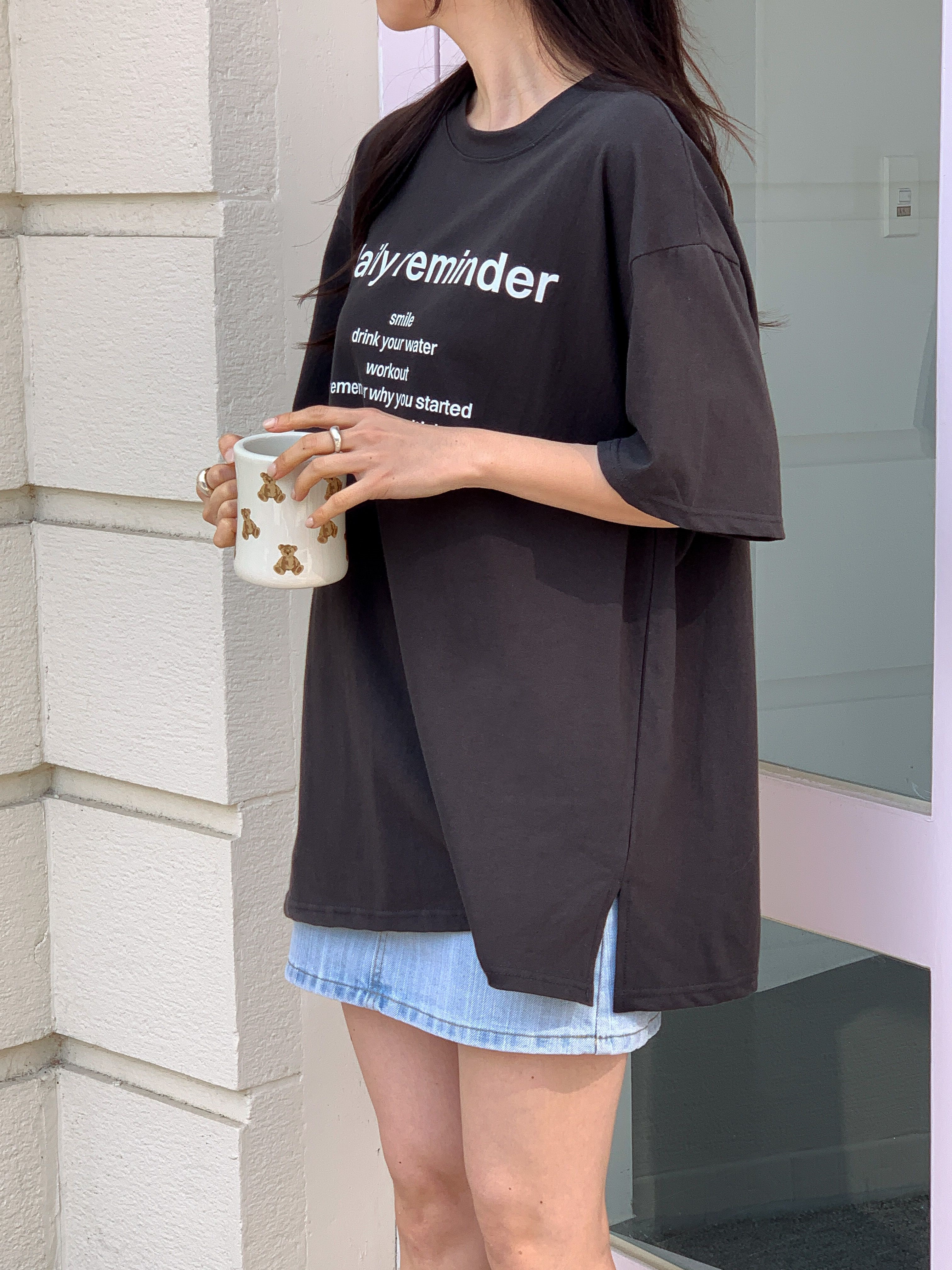 コットンラウンドネックオーバーサイズボクシーロング半袖ドロップショルダーレタリングTシャツ | 詳細画像17