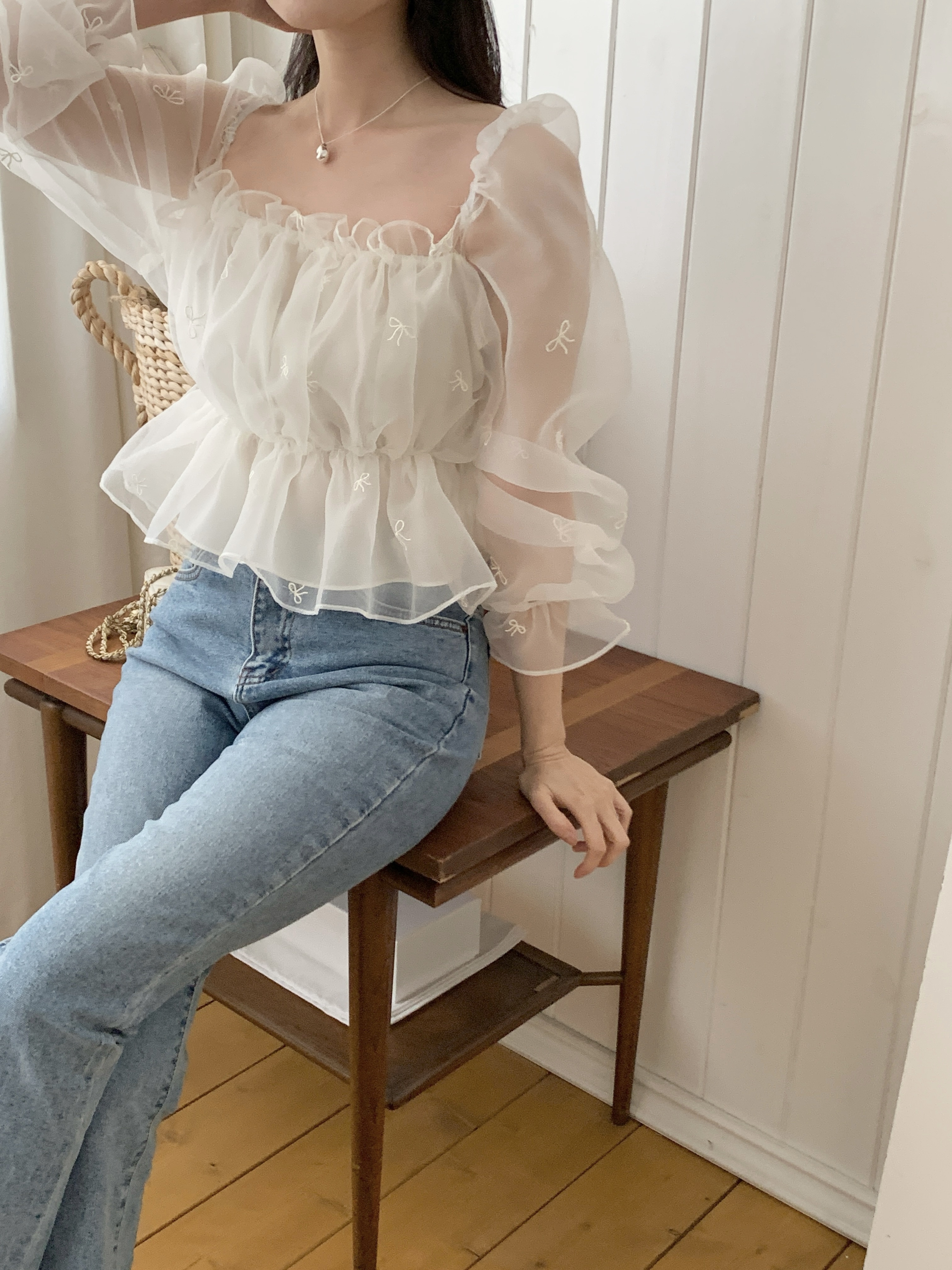 コンビシャーリングフリルパフスリーブクロップド長袖ブラウス | 詳細画像13