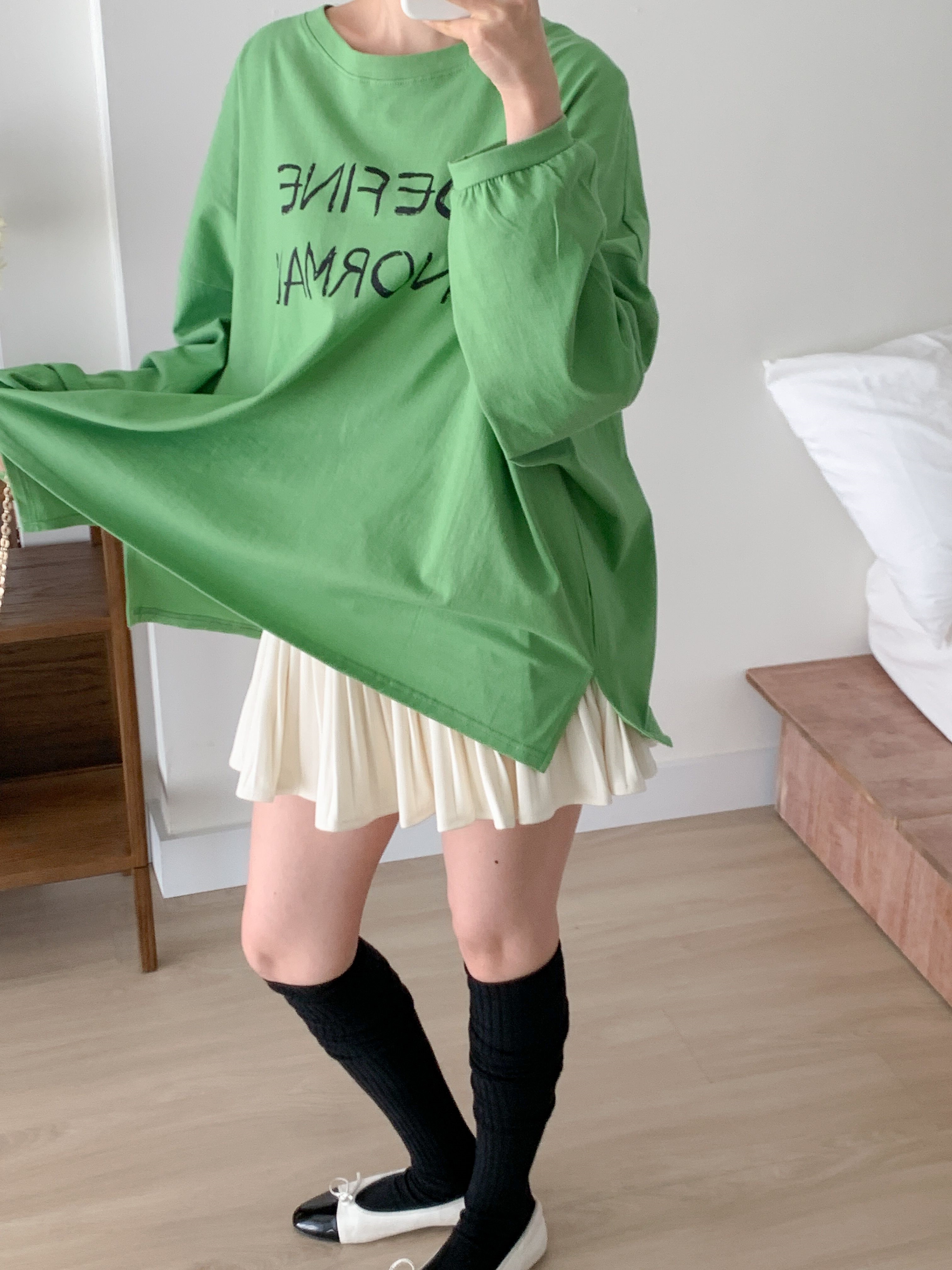 コットンラウンドネックスリットオーバーサイズボクシーロング長袖ドロップショルダーレタリングTシャツ | 詳細画像8