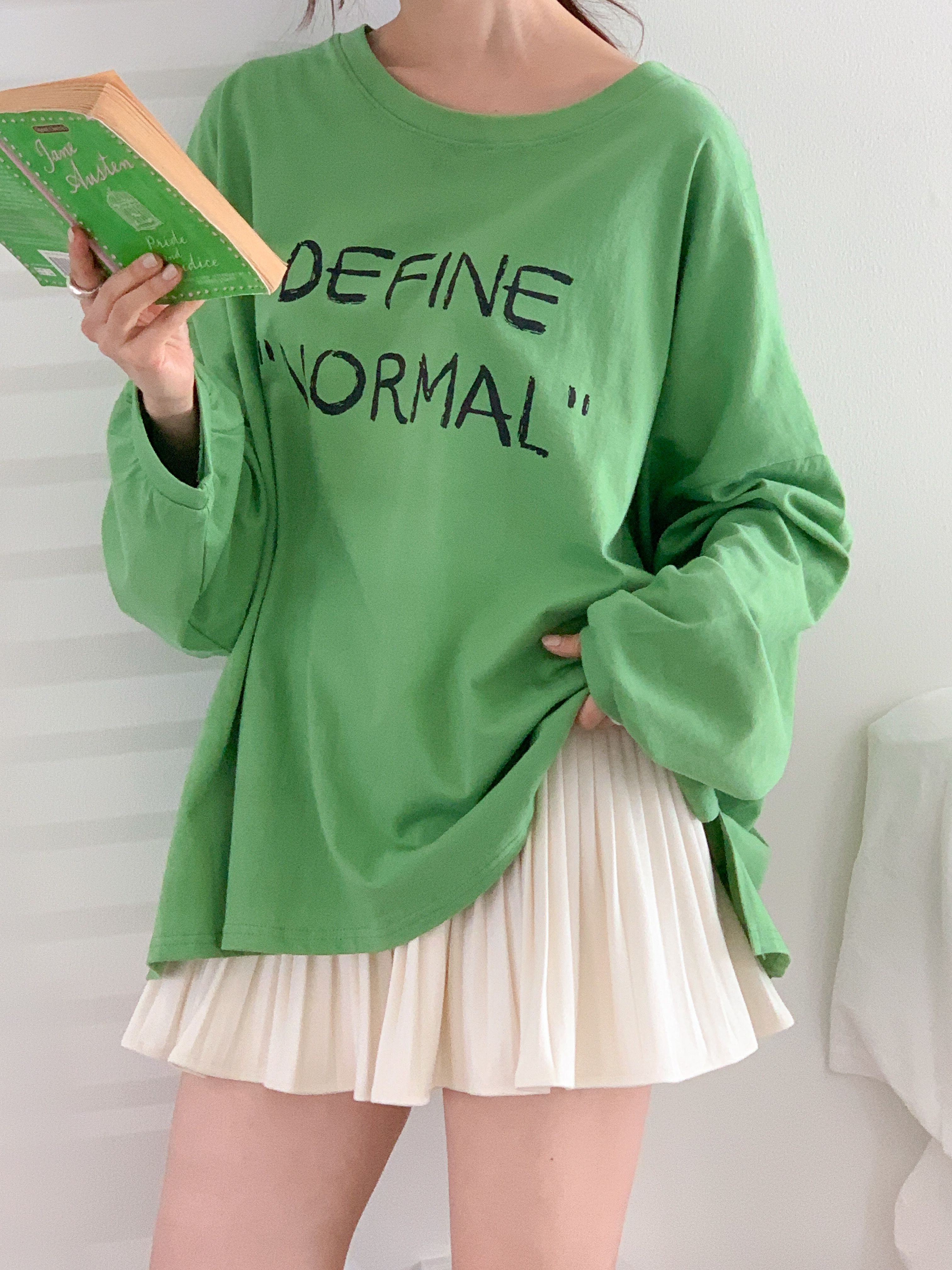 コットンラウンドネックスリットオーバーサイズボクシーロング長袖ドロップショルダーレタリングTシャツ | 詳細画像10