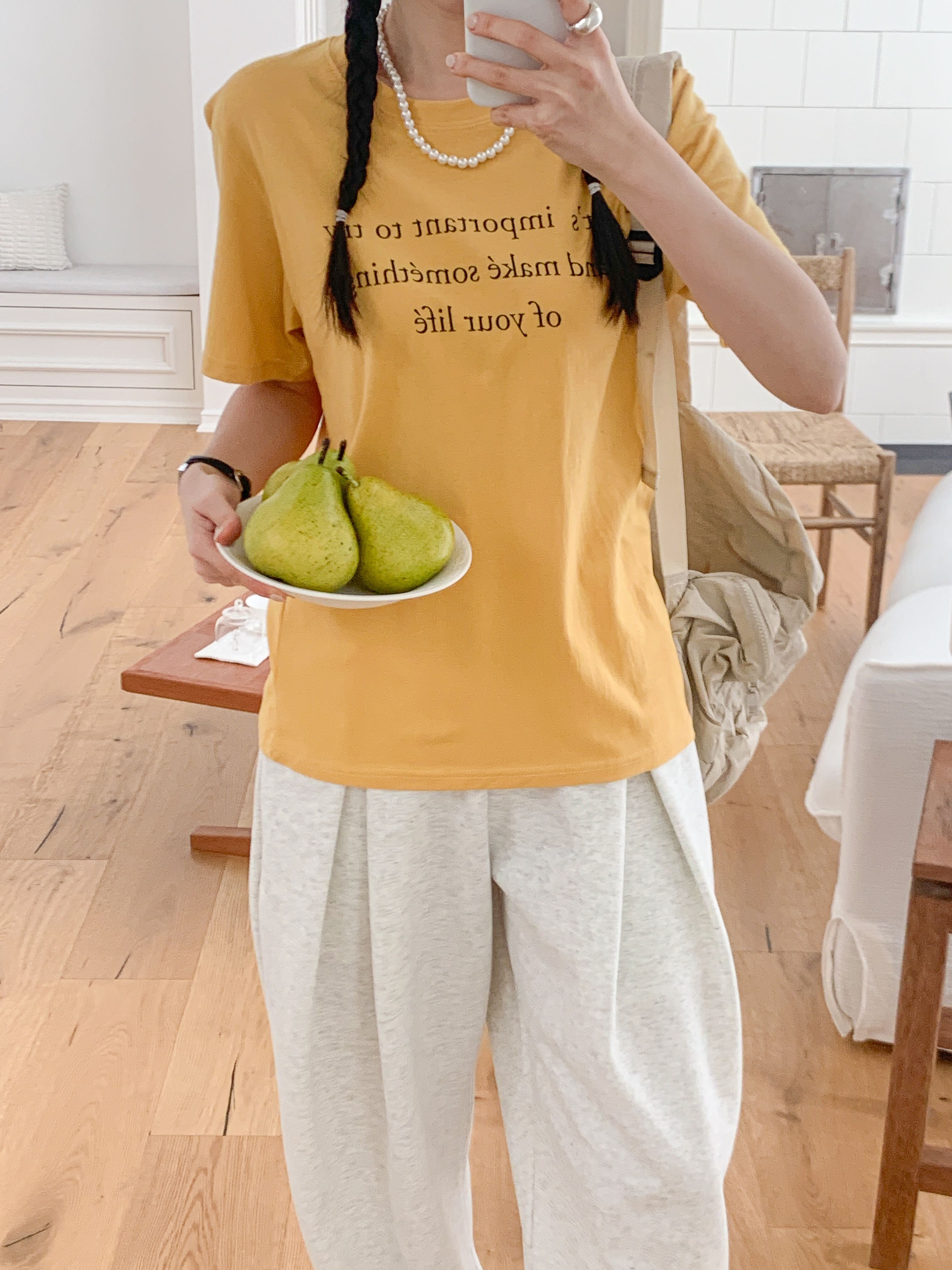 コットンラウンドネックベーシック半袖レタリングTシャツ | 詳細画像4