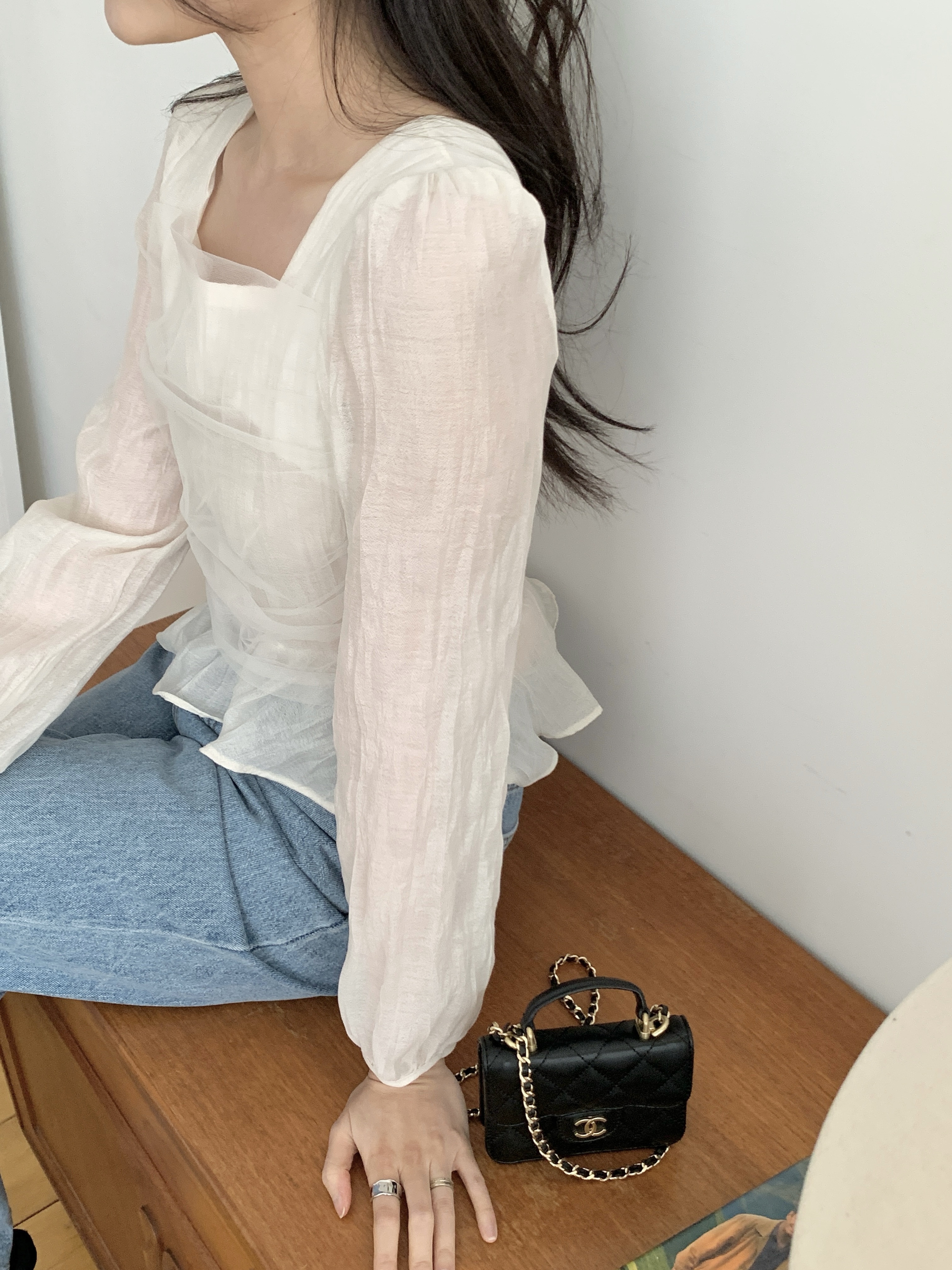 レーススクエアネックメロウリンクルパフスリーブクロップドルーズ長袖ギャザーヒドゥンジッパーブラウス | 詳細画像3