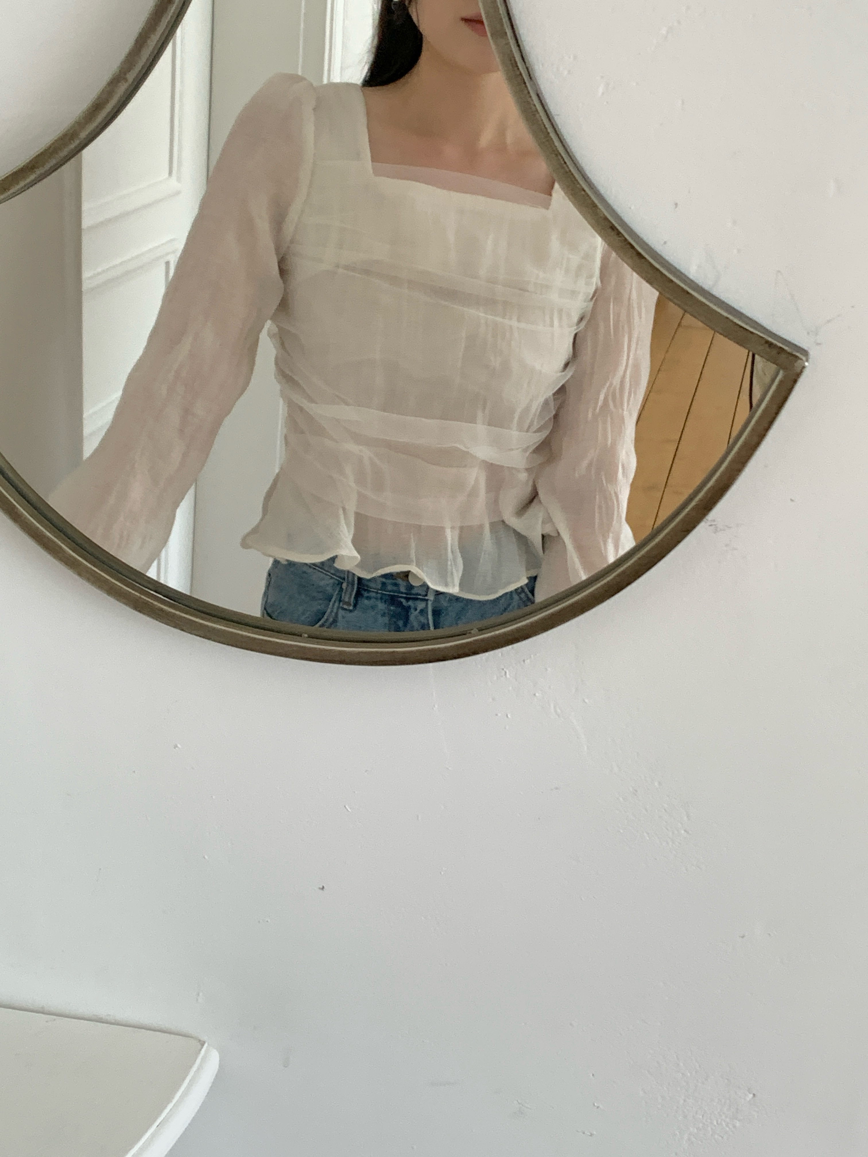 レーススクエアネックメロウリンクルパフスリーブクロップドルーズ長袖ギャザーヒドゥンジッパーブラウス | 詳細画像11