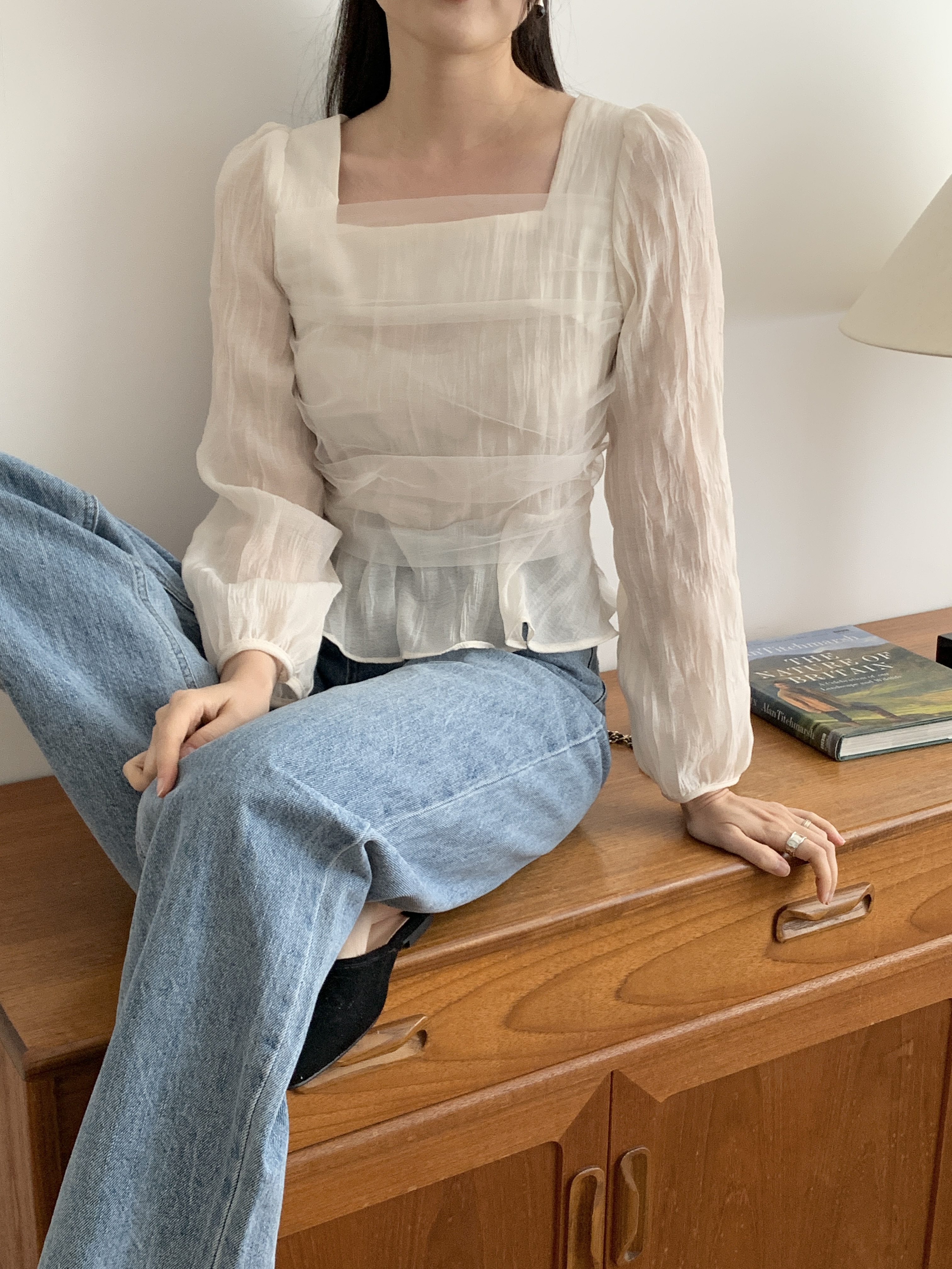 レーススクエアネックメロウリンクルパフスリーブクロップドルーズ長袖ギャザーヒドゥンジッパーブラウス | 詳細画像14