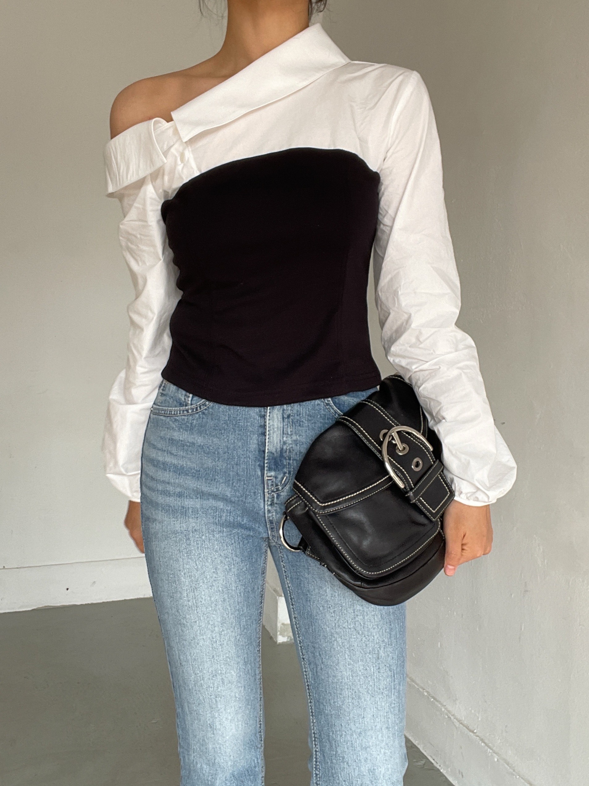 ワンショルダーパフスリーブクロップドレイヤード風アンバランス長袖配色ブラウス | 詳細画像14