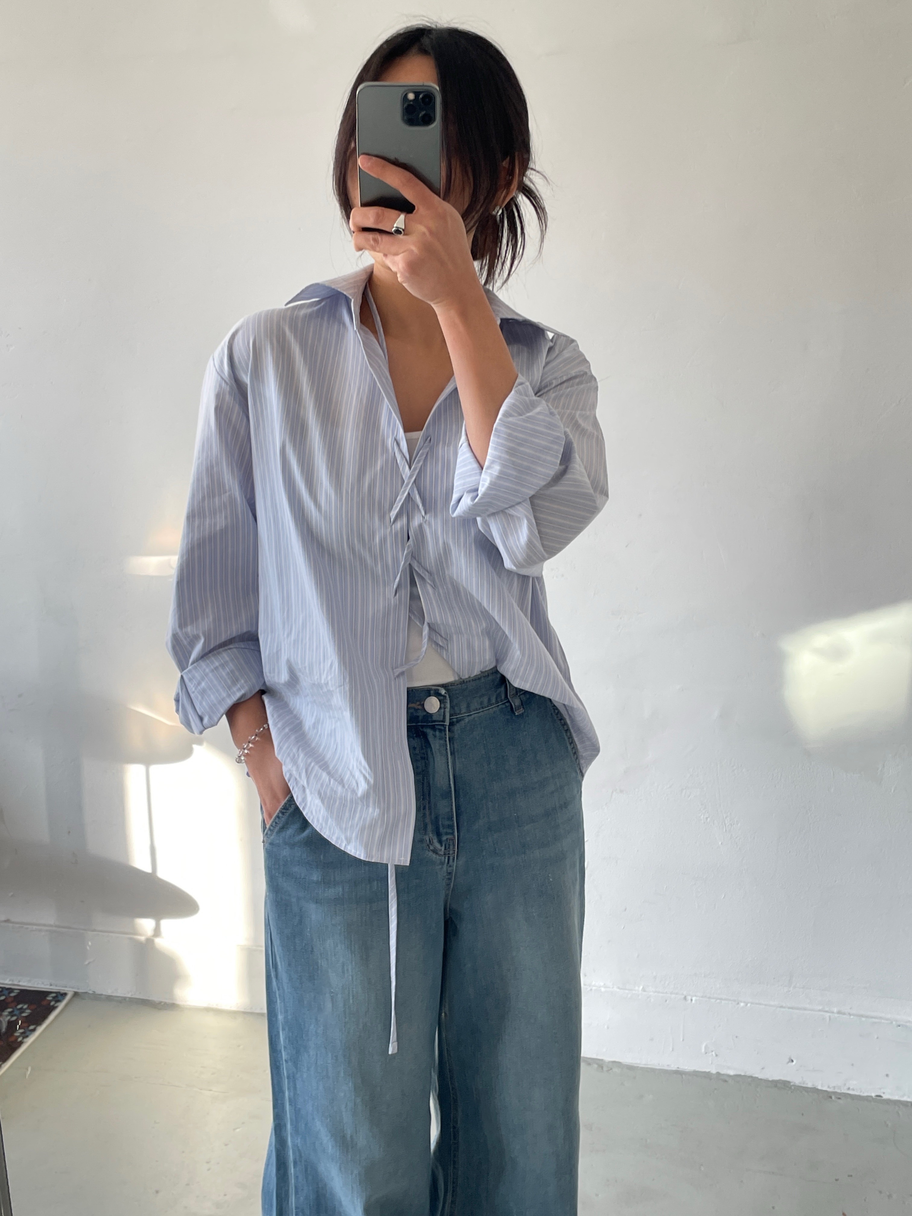 コットンストラップカラーオーバーサイズルーズコサージュストライプシャツ | 詳細画像2