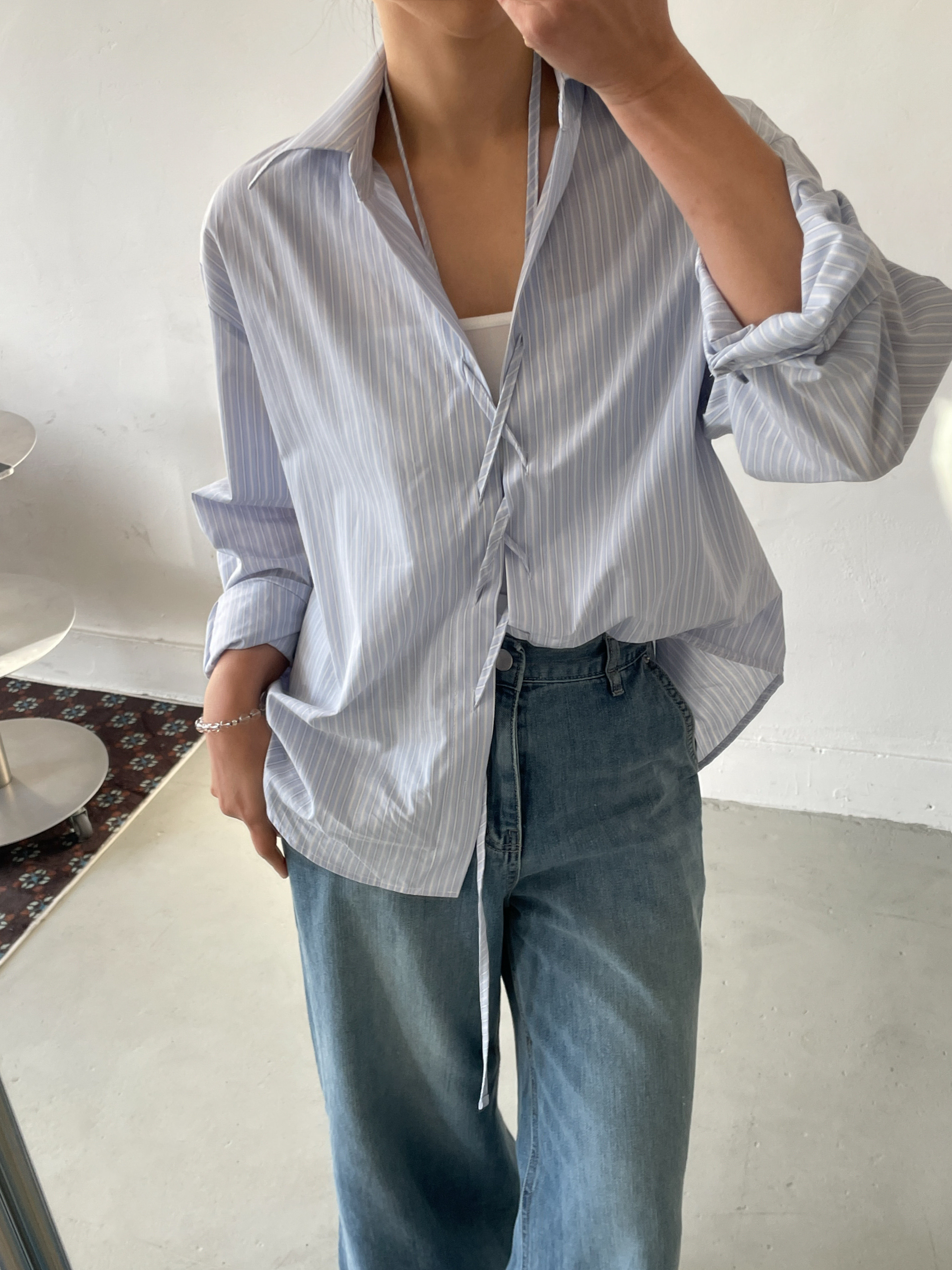 コットンストラップカラーオーバーサイズルーズコサージュストライプシャツ | 詳細画像6