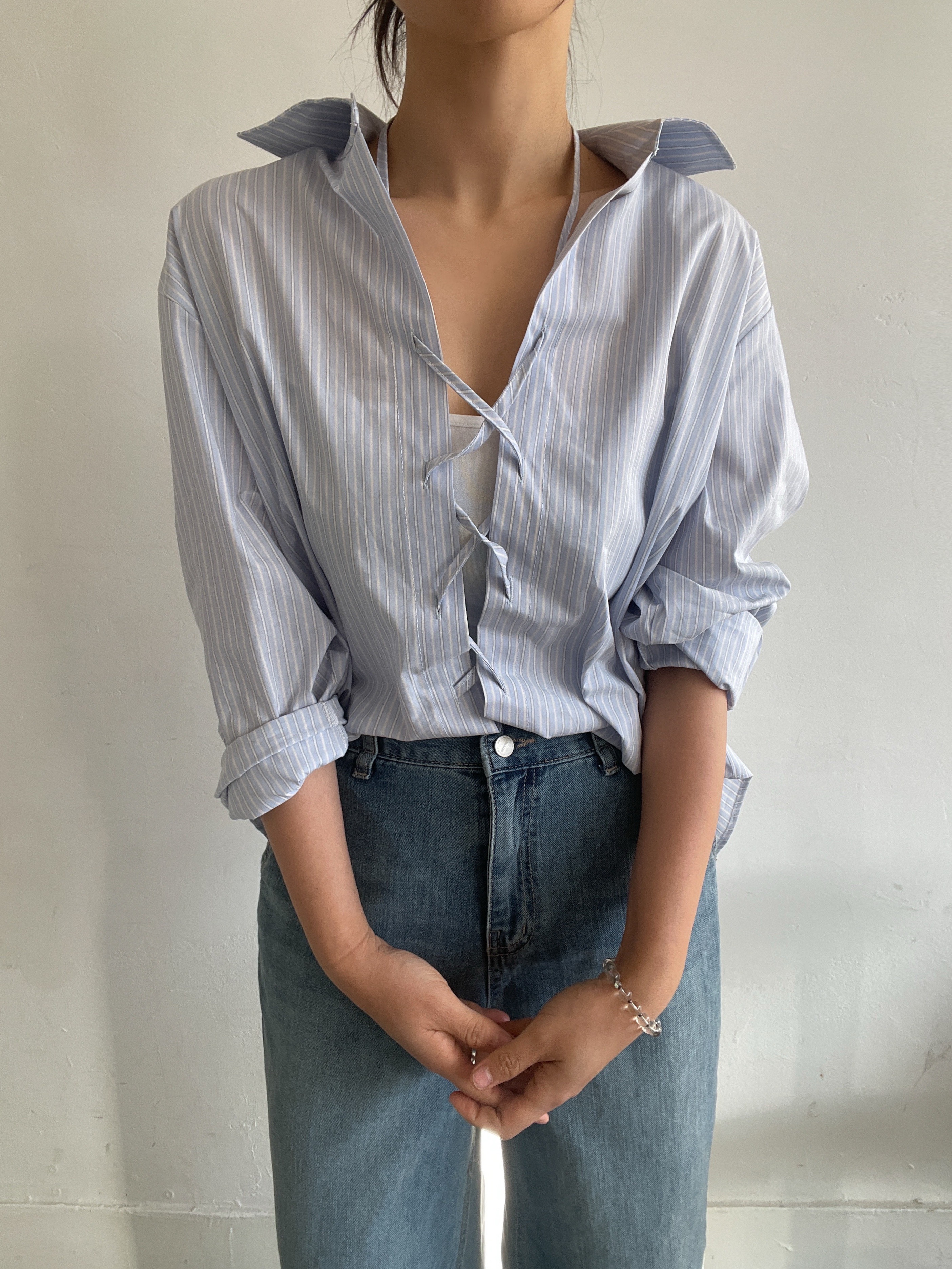 コットンストラップカラーオーバーサイズルーズコサージュストライプシャツ | 詳細画像10