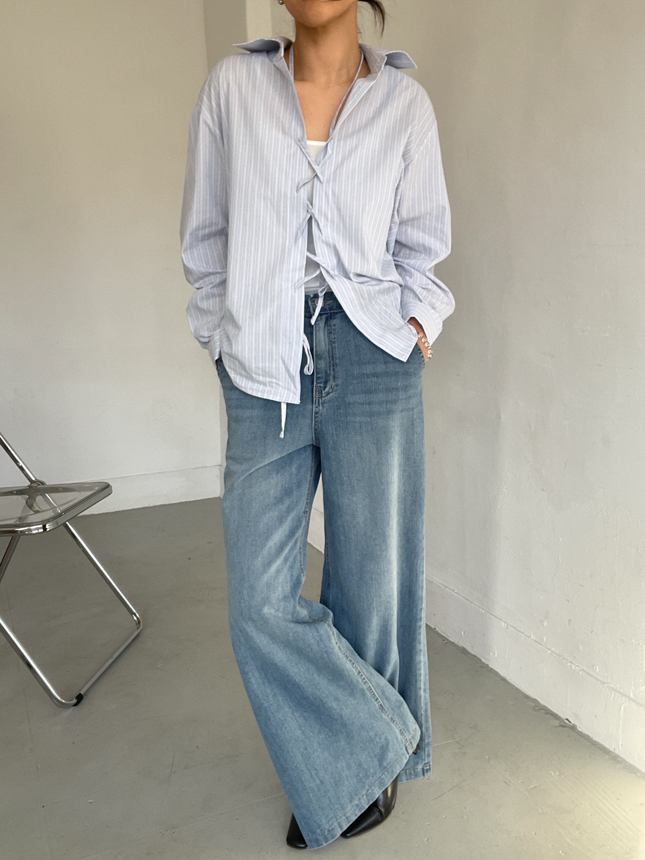 コットンストラップカラーオーバーサイズルーズコサージュストライプシャツ | 詳細画像14