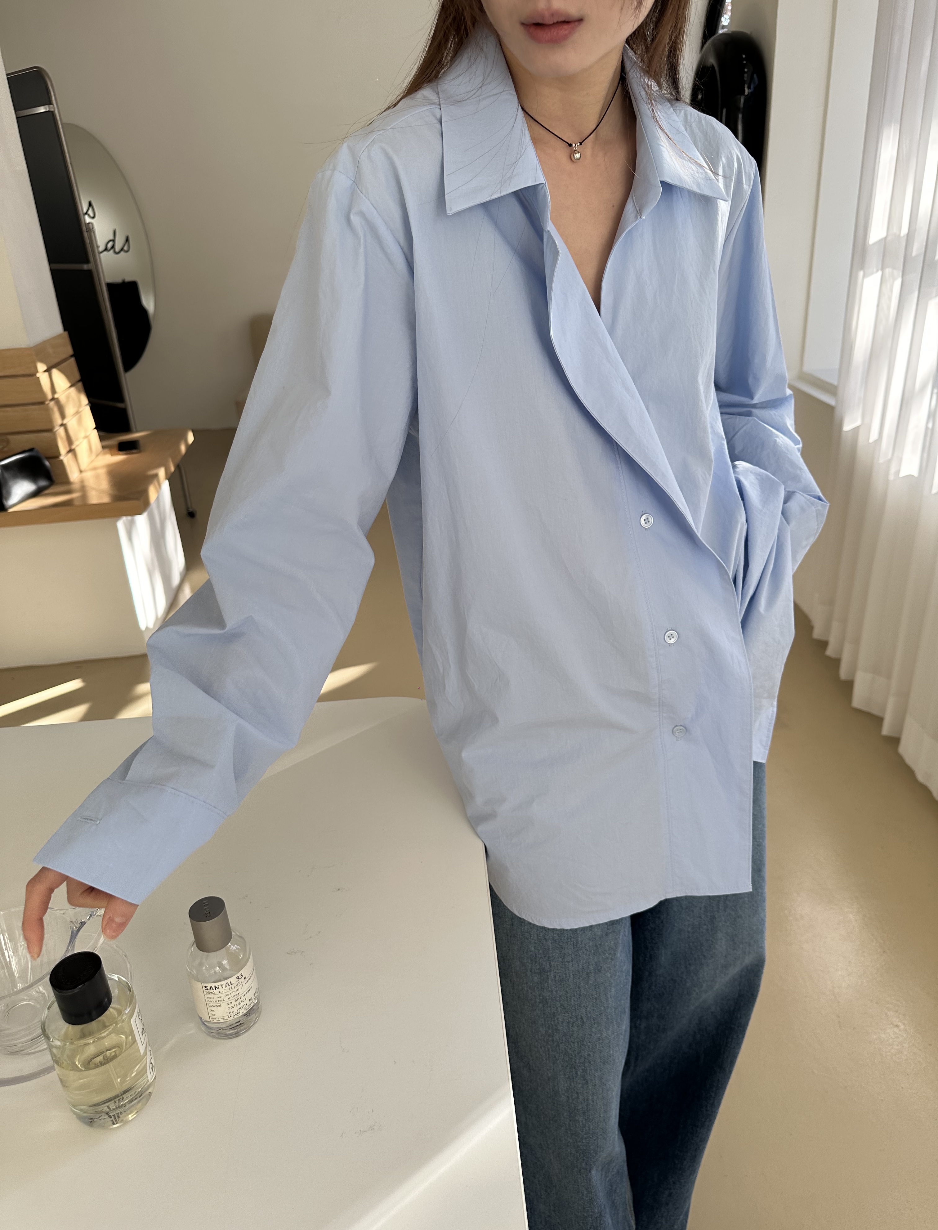 コットンボタンカラーオーバーサイズルーズ長袖ボタンスリーブ無地シャツ | 詳細画像6