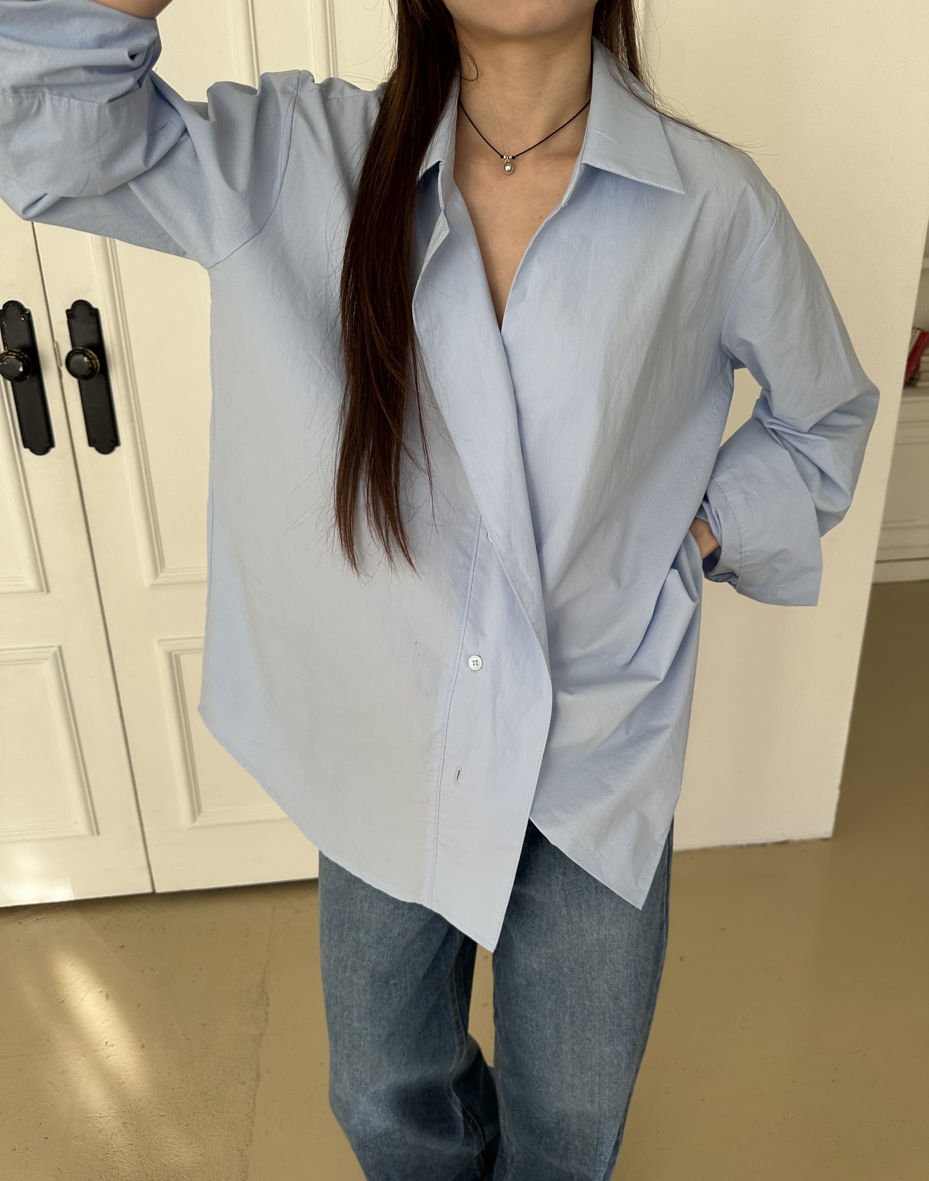 コットンボタンカラーオーバーサイズルーズ長袖ボタンスリーブ無地シャツ | 詳細画像7