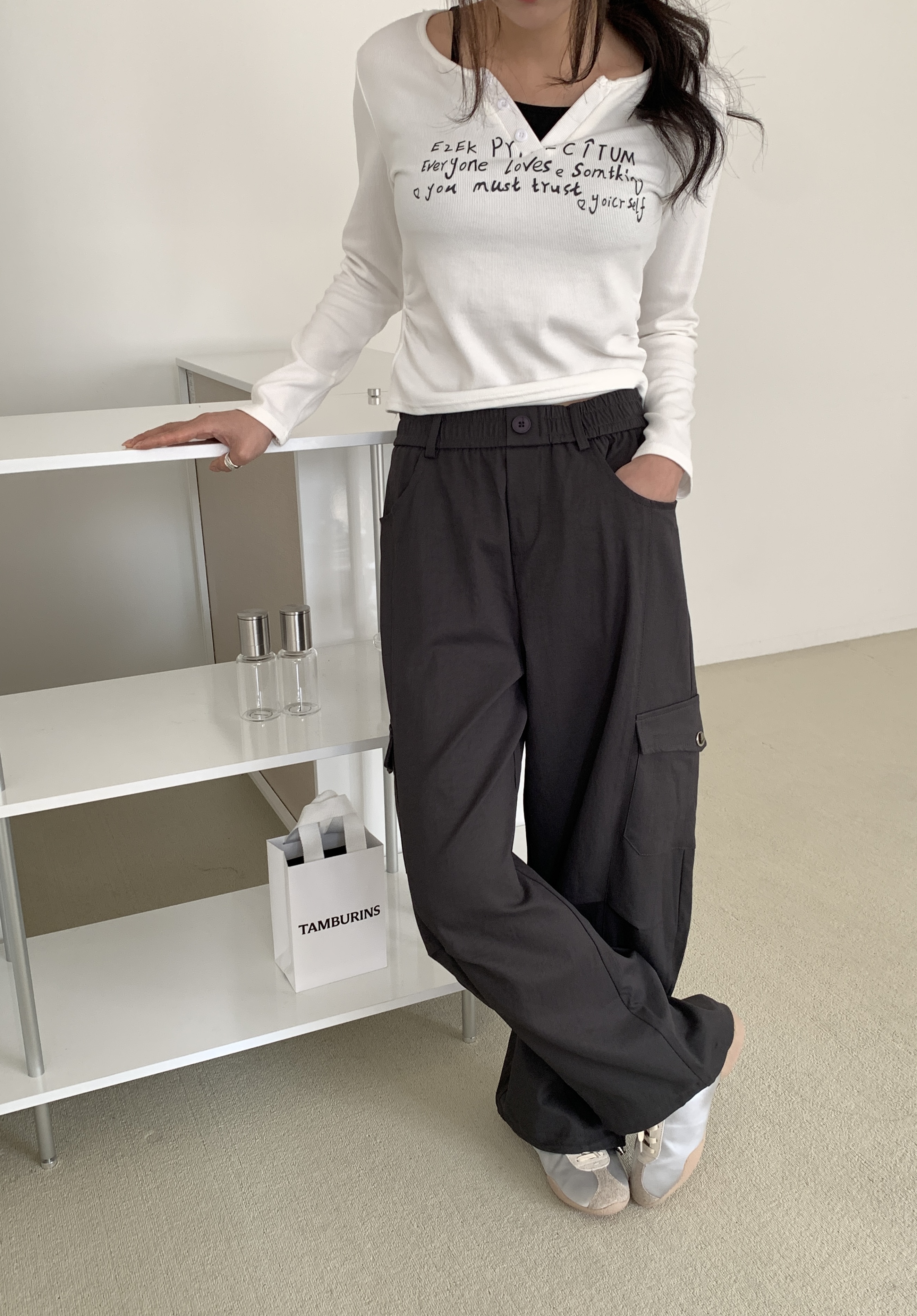 ポケットウエストゴムカーゴドローコードワンボタンワイドループ無地パンツ | 詳細画像10