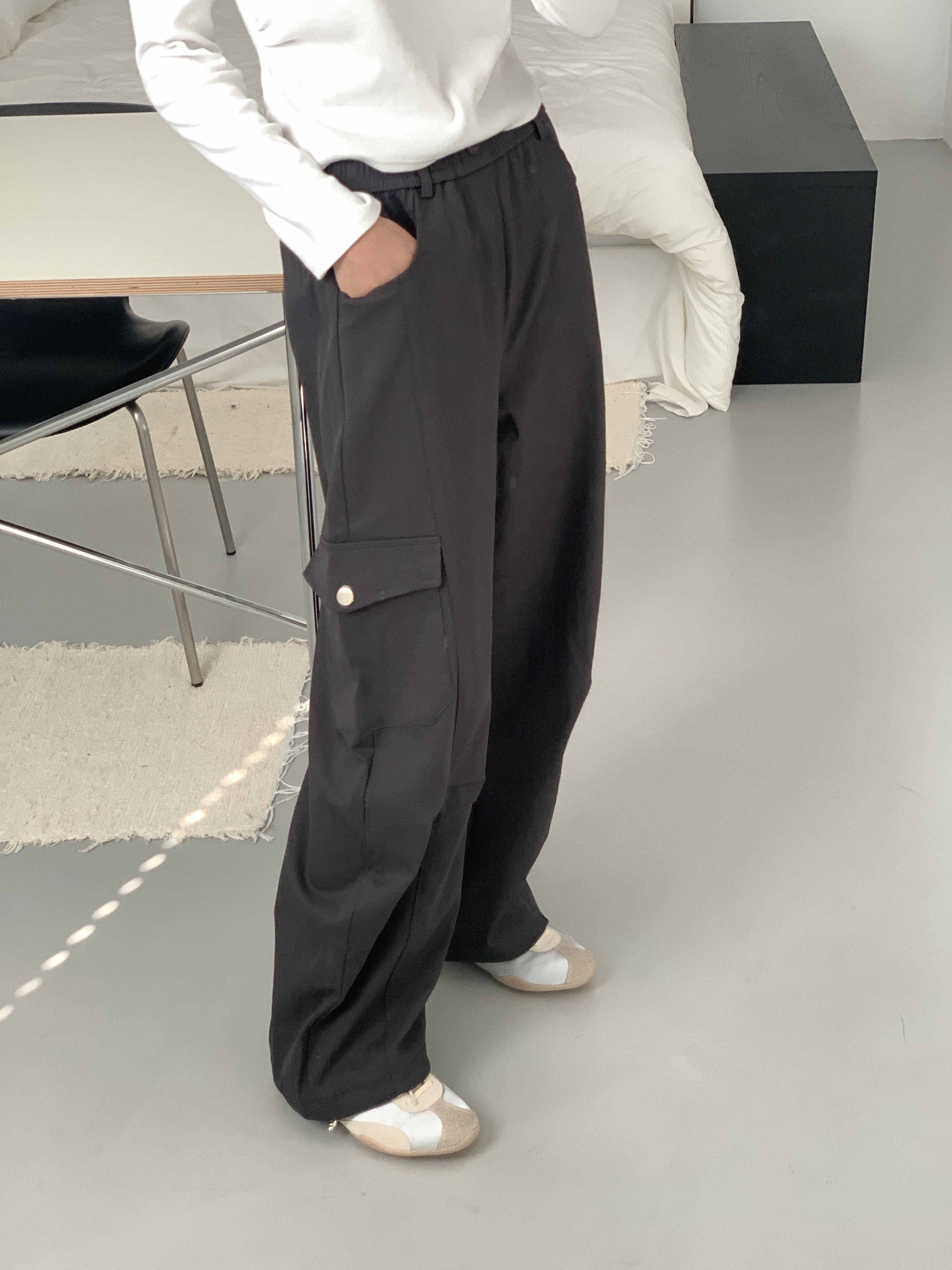 ポケットウエストゴムカーゴドローコードワンボタンワイドループ無地パンツ | 詳細画像21