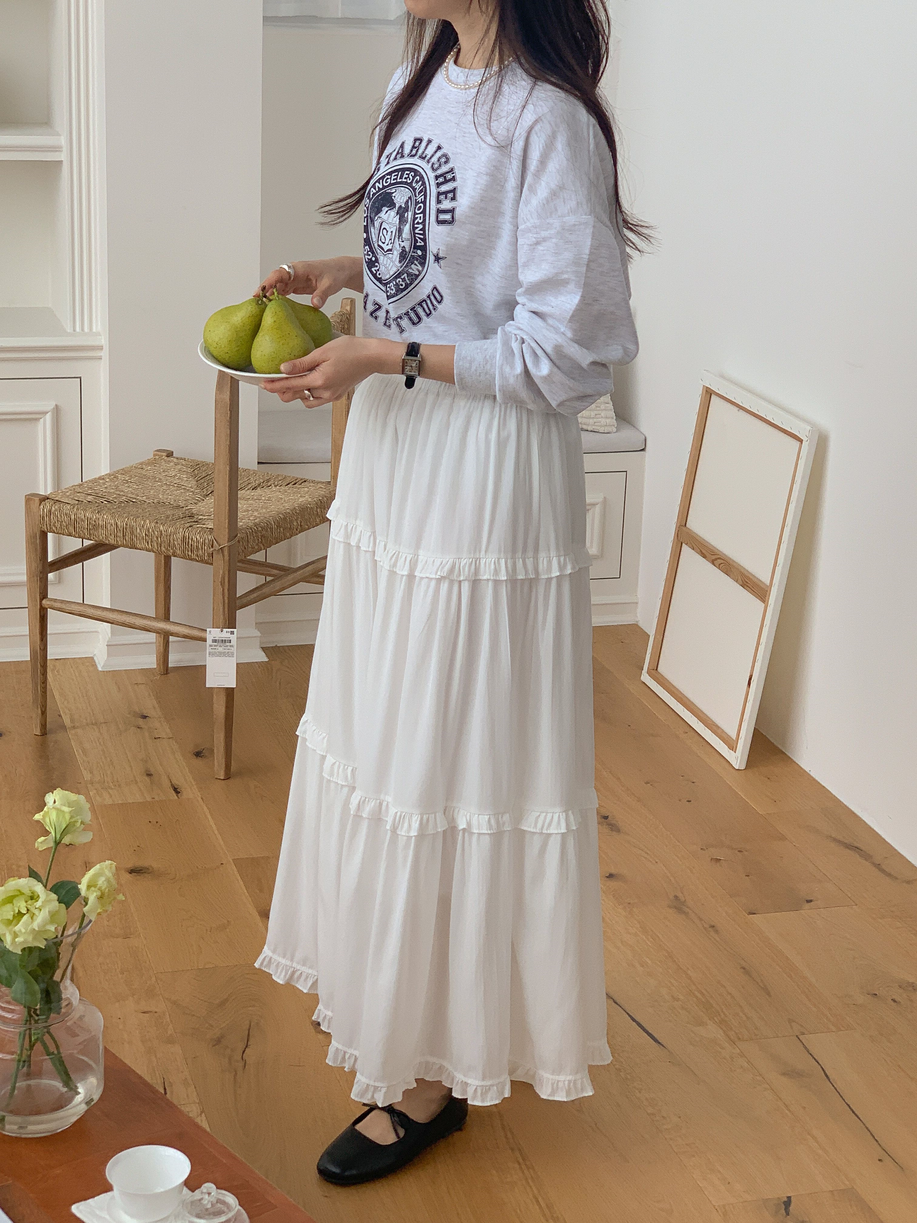 シャーリングフリルティアードウエストゴムフレア無地スカート | 詳細画像5