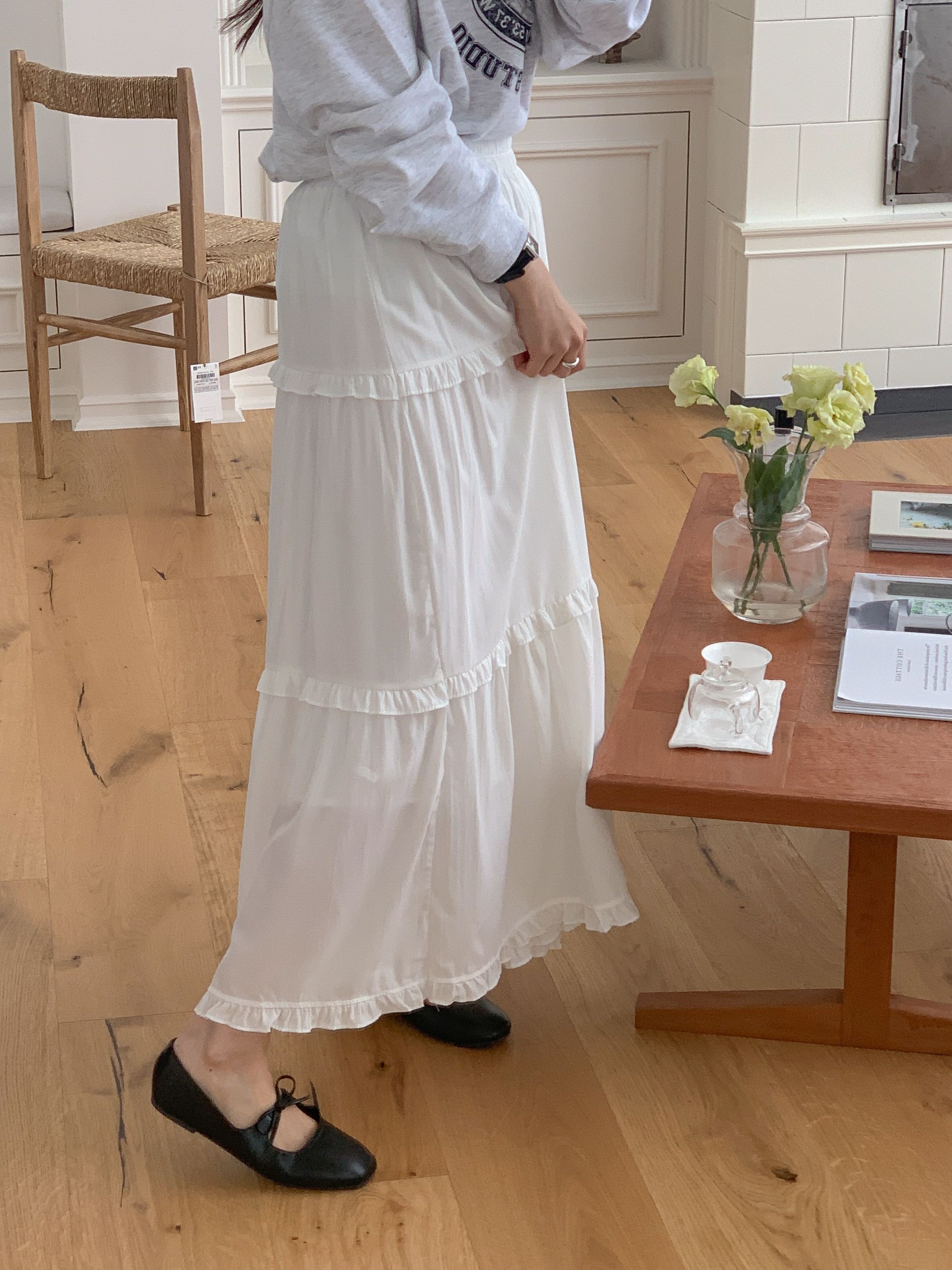 シャーリングフリルティアードウエストゴムフレア無地スカート | 詳細画像14