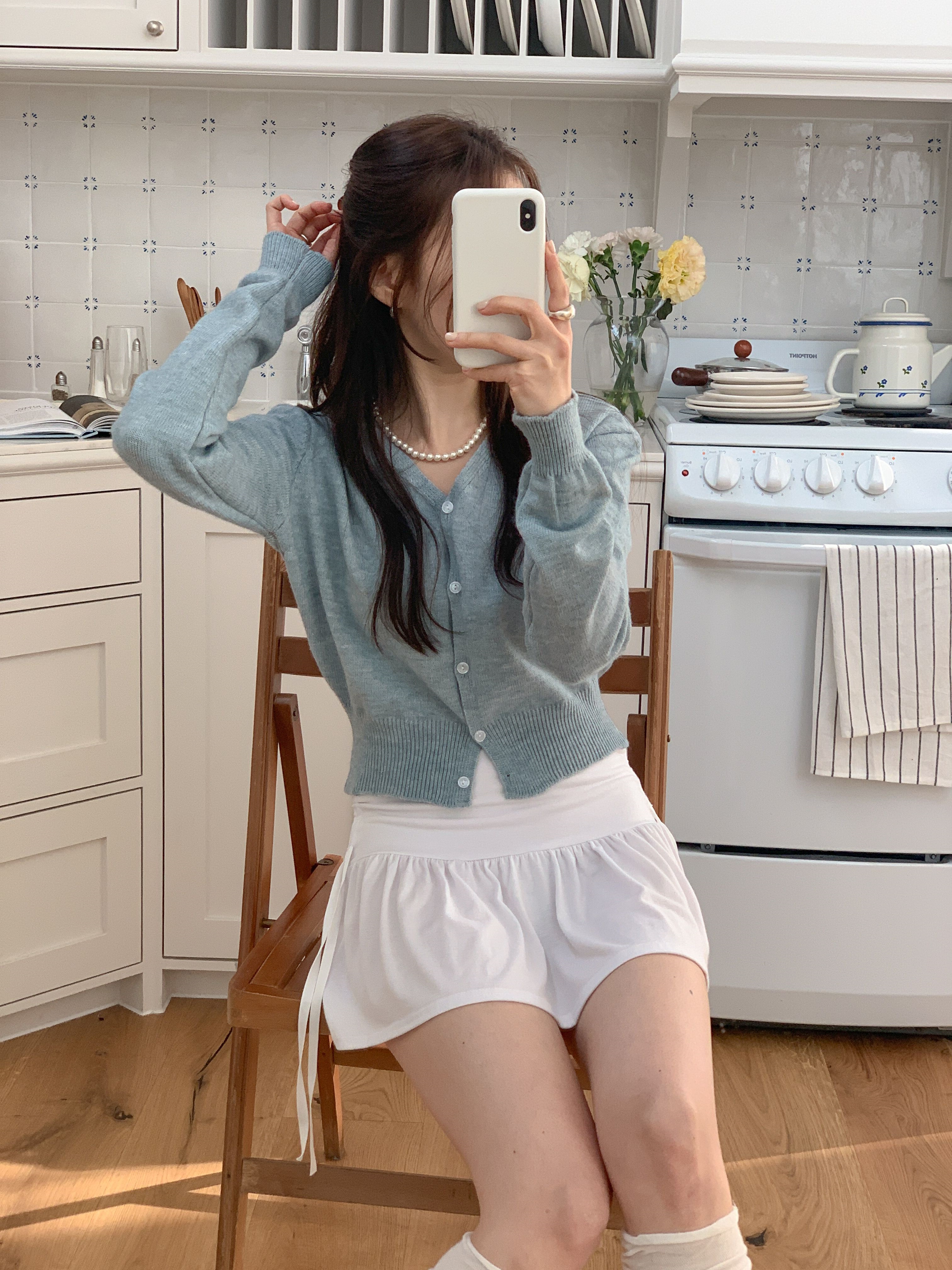 ボタンVネックルーズ長袖セミクロップド無地カーディガン | 詳細画像12