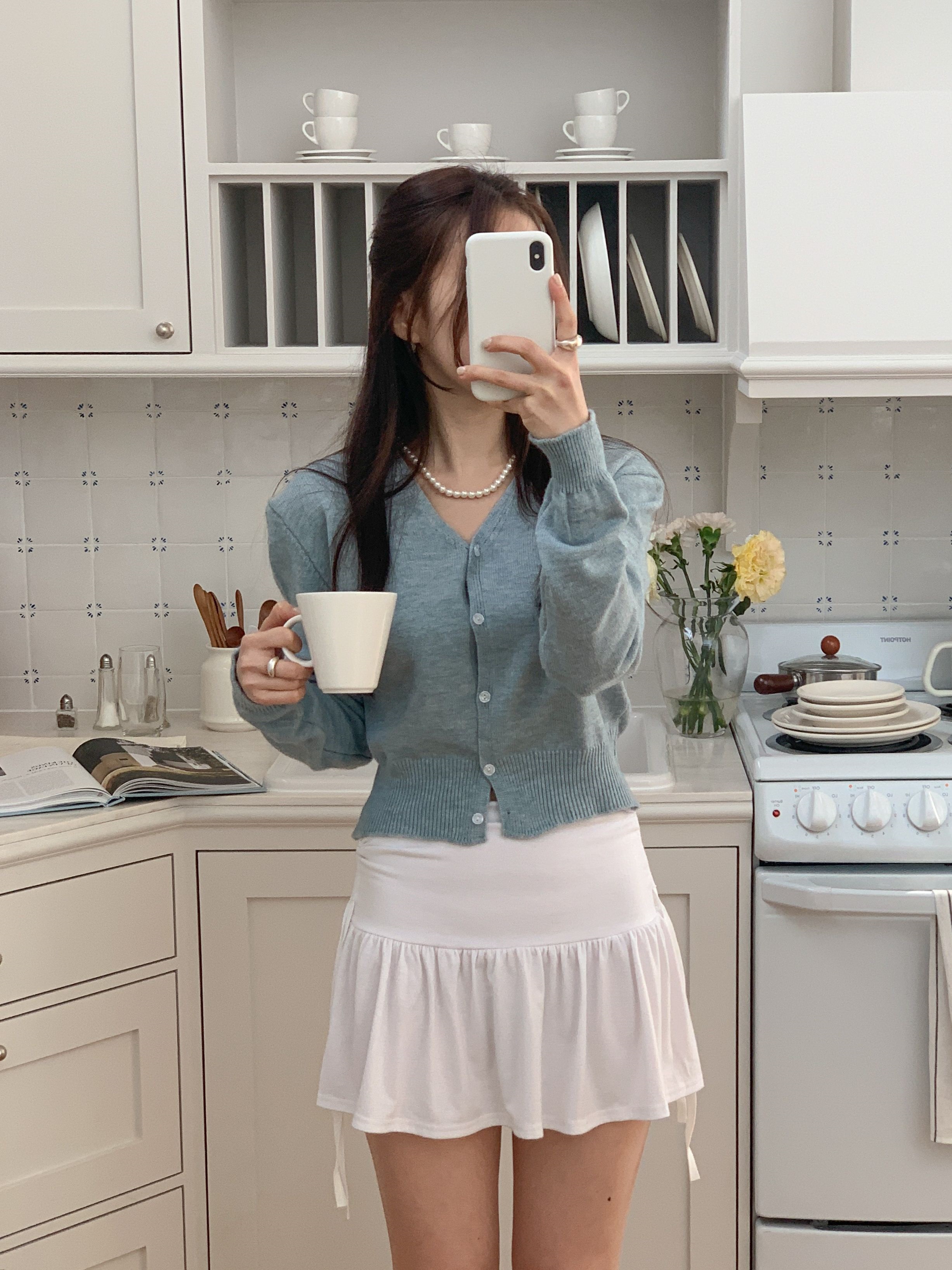 ボタンVネックルーズ長袖セミクロップド無地カーディガン | 詳細画像20